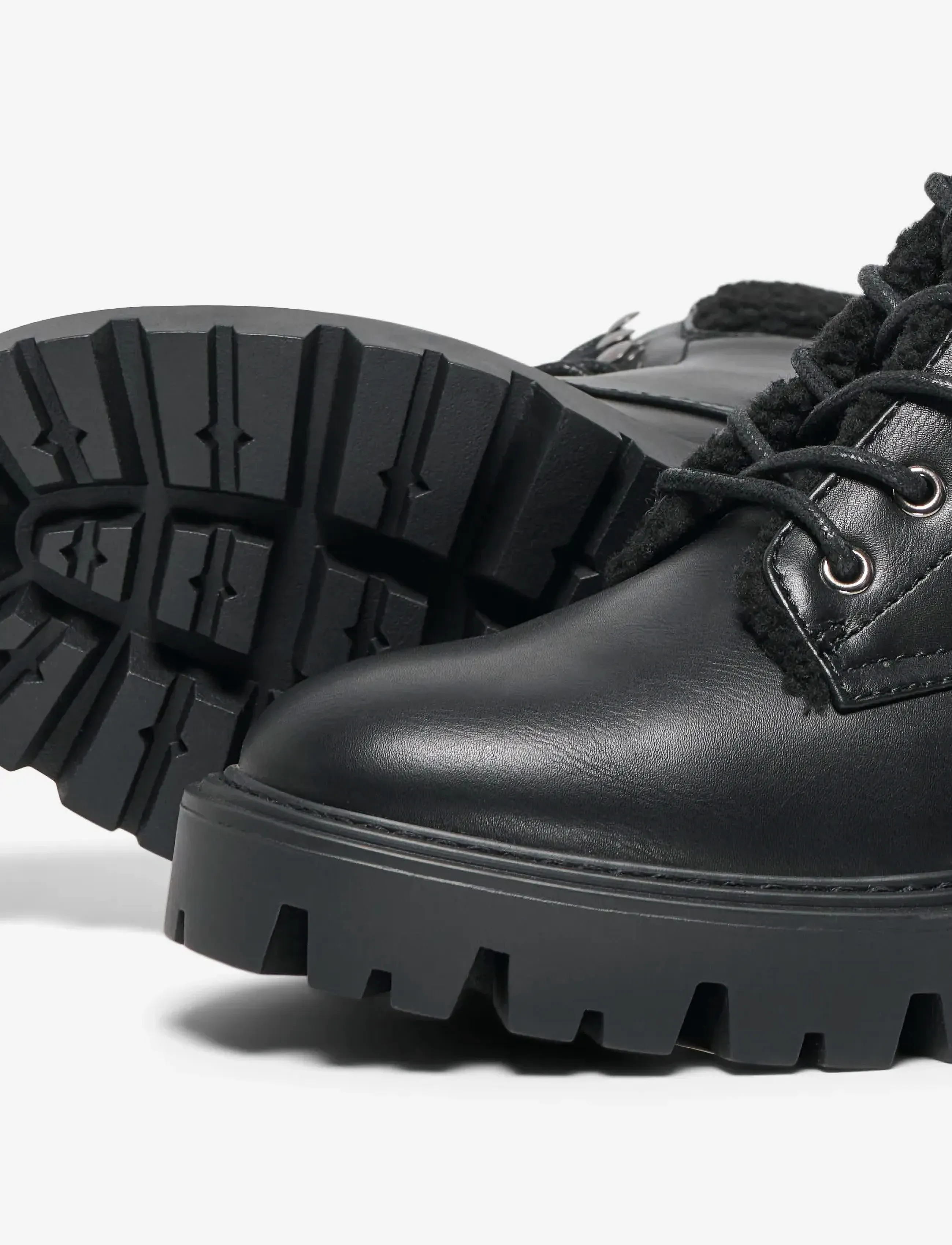 ONLY - ONLBETTY-11 WARM LACE UP - geschnürte stiefel - black - 4