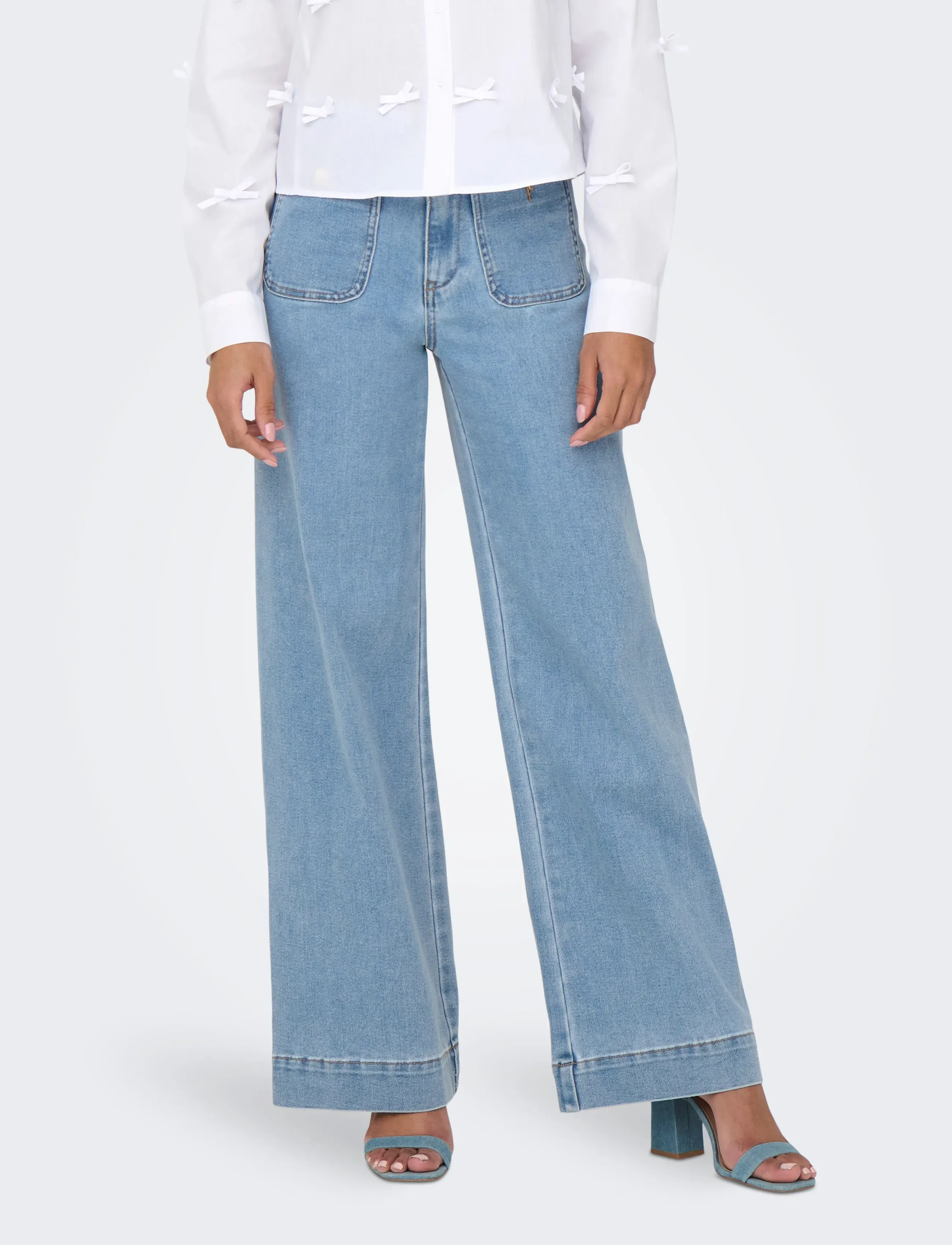 ONLY ONLMADELINE HW WD POCKET DNM GUA221 NOOS - Kontorskläder - LIGHT BLUE DENIM / blue