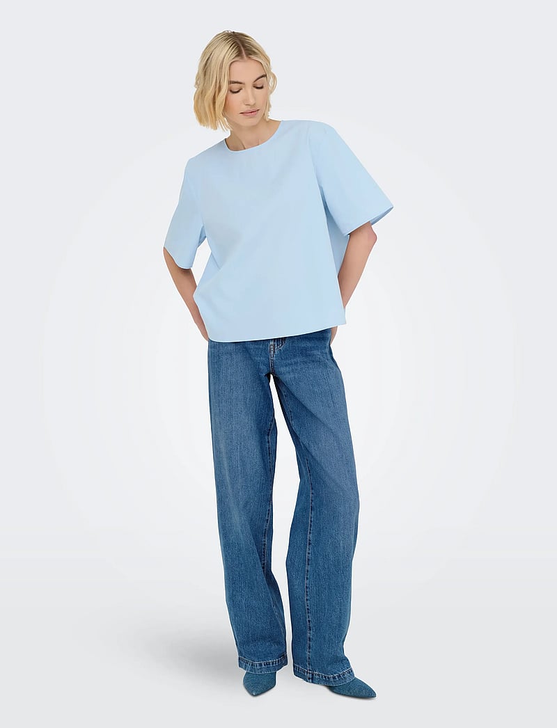 ONLY - ONLMAGDEBURG REG WIDE DNM PIM512 MOCH - hosen mit weitem bein - medium blue denim - 4