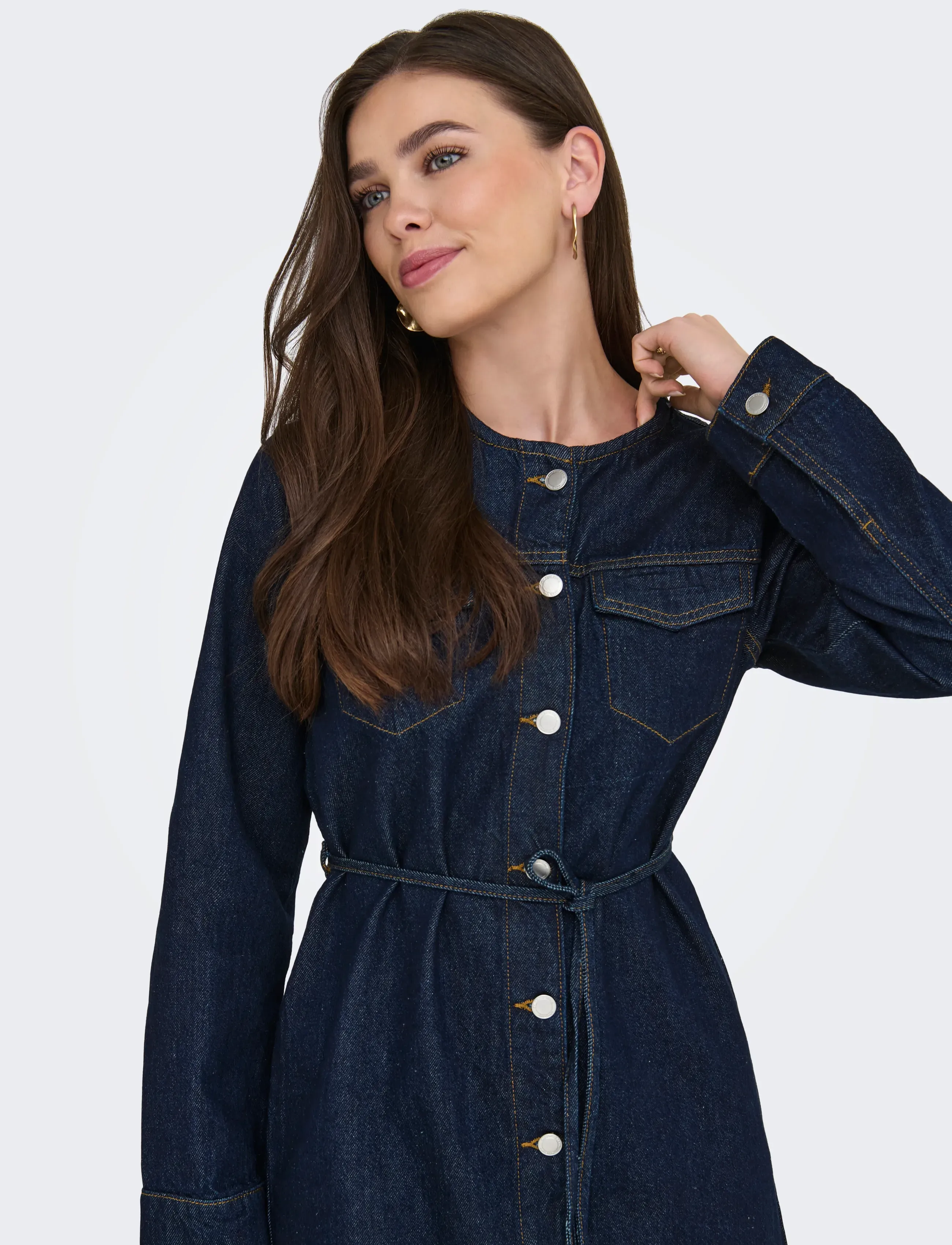 ONLY - ONLMINNIE NO COLLAR BELT DENM DRESS - skjortklänningar - dark blue denim - 5