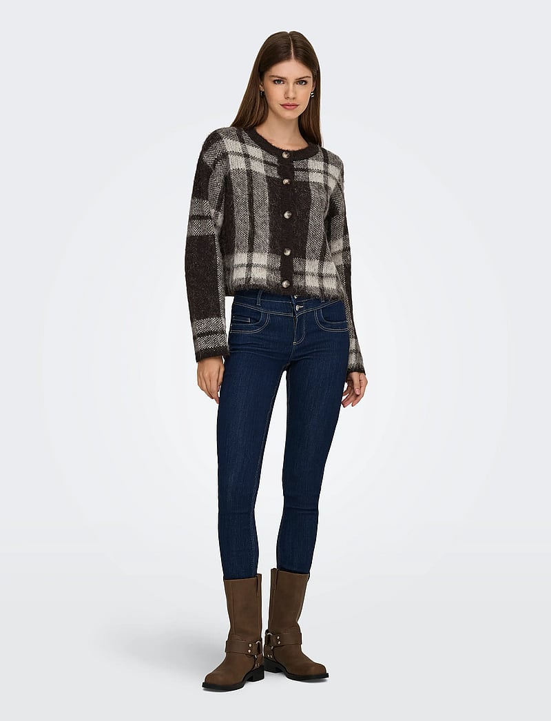 ONLY - ONLBEVERLY LIFE LS BUTTON ONEC CARDI KNT - cardigans - black coffee - 4
