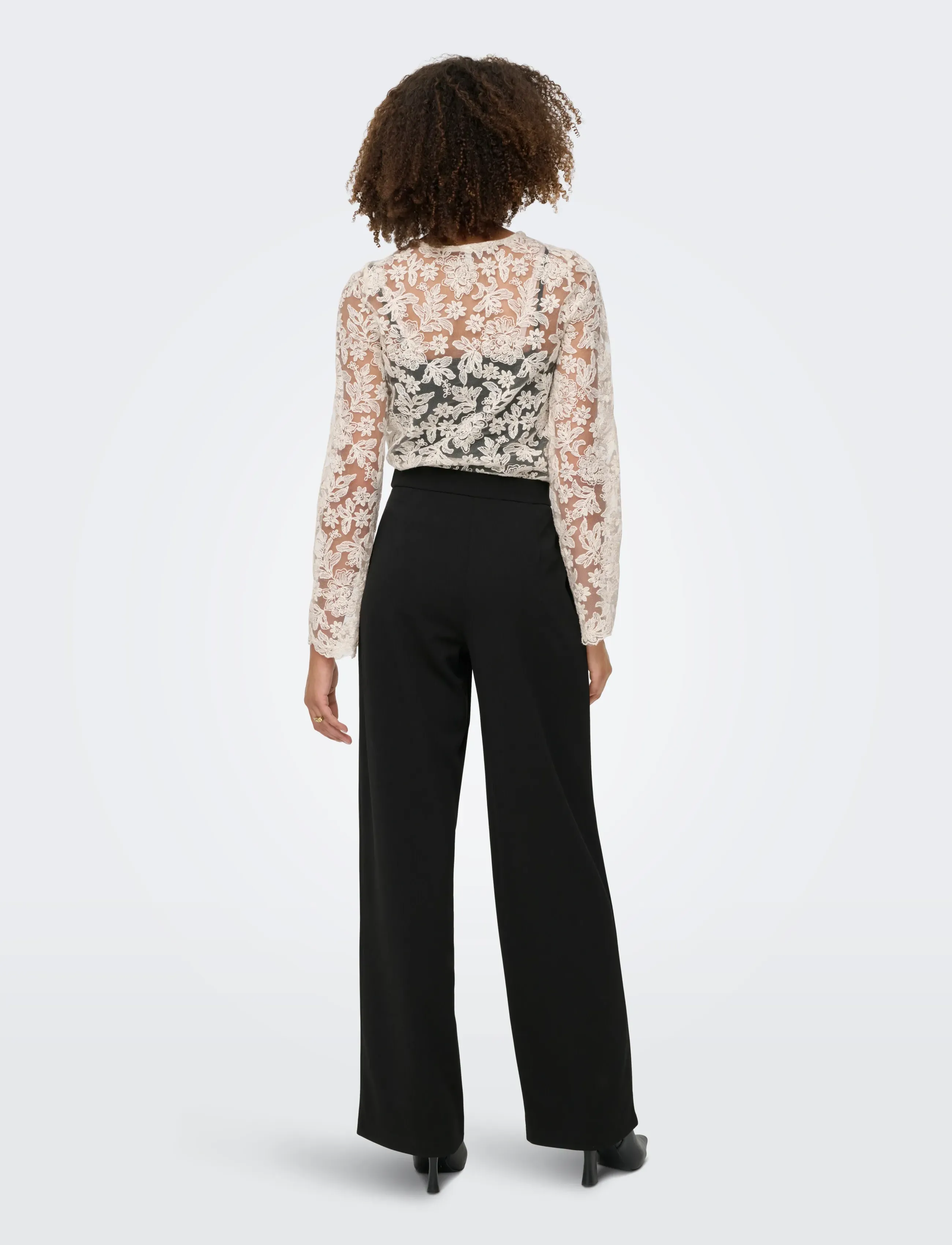 ONLY - ONLGALA LIFE HW BELT WIDE PANT PNT - wide leg trousers - black - 3