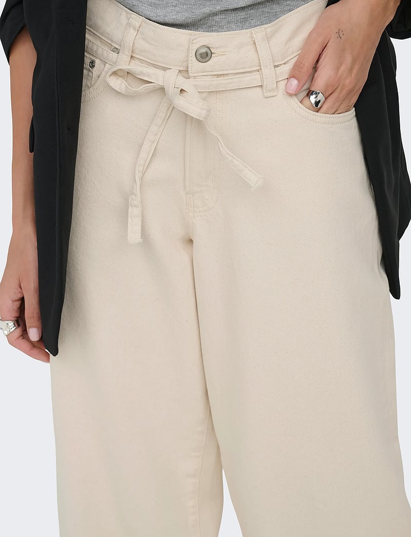 ONLY - ONLGIANNA MW STRAIGHT DOT211 DNM NOOS - brede jeans - ecru - 5