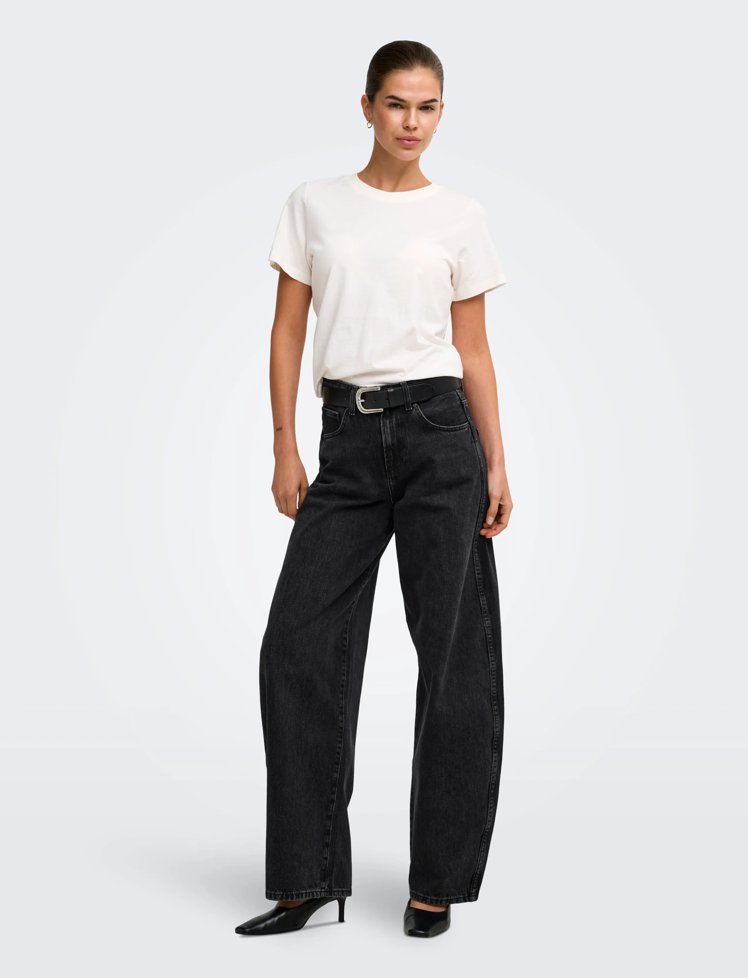 ONLY - ONLTAYLOR HW BARREL DNM TAI688 - barrel jeans - washed black - 4