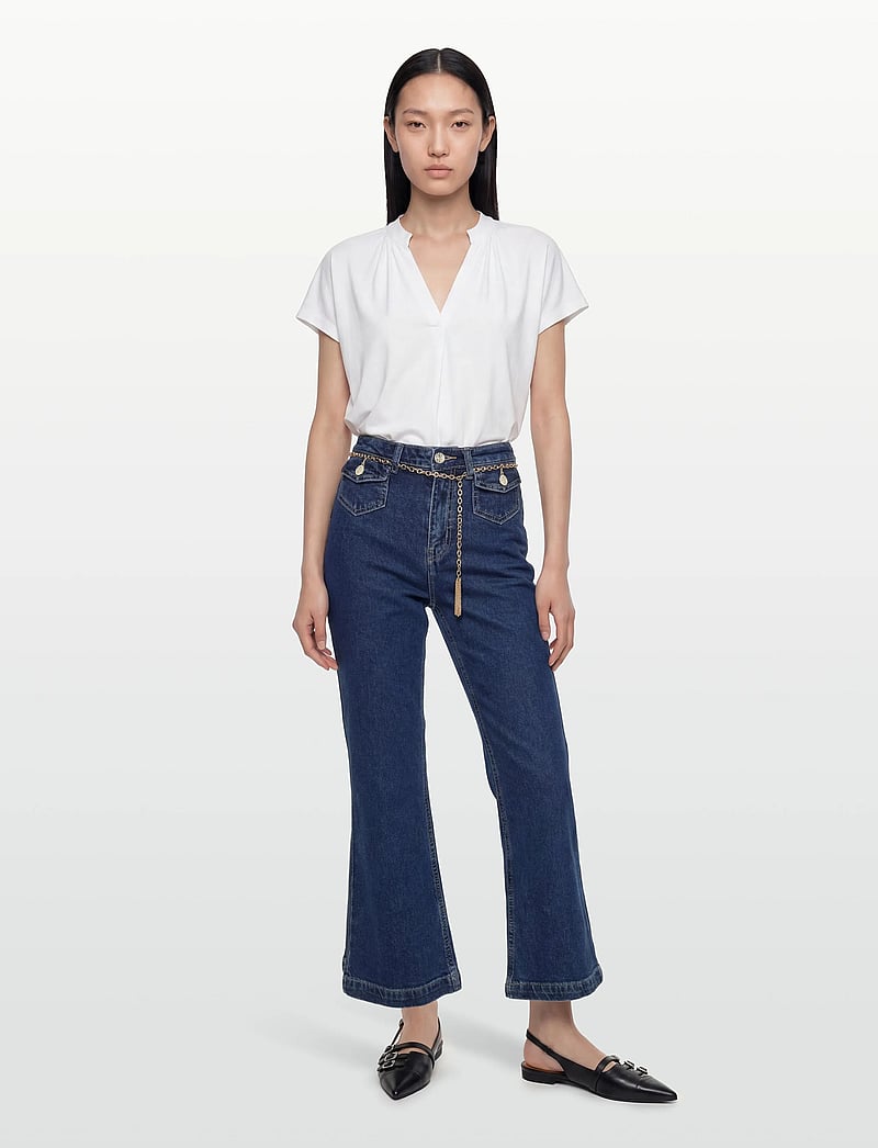 ONLY - ONLEMILY HW CROP FLARE BELT DNM MAE - Útvíðar gallabuxur - medium blue denim - 0