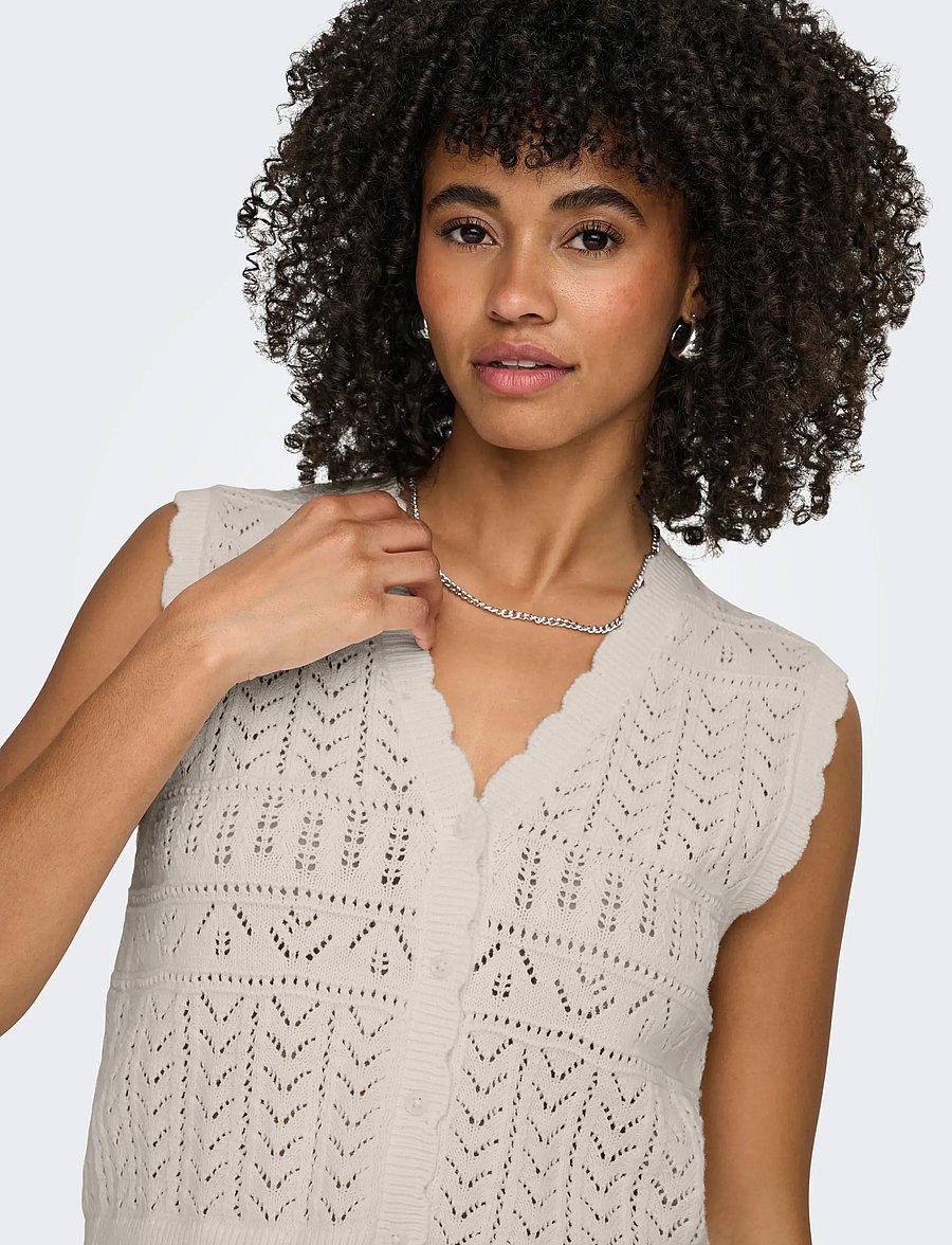 ONLY - ONLIRINA V-NECK BUTTON VEST KNT NOOS - gebreide vesten - pumice stone - 5