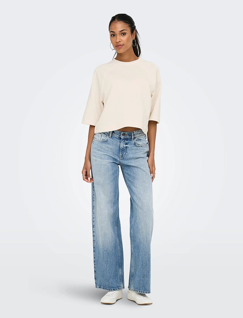 ONLY - ONLDASIE 2/4 O-NECK RAGLAN UB CS SWT - t-skjorter - gardenia - 4