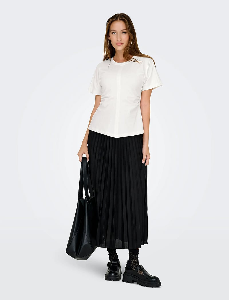ONLY - ONLMARIE S/S RUCHING TOP JRS NOOS - t-shirts - cloud dancer - 4