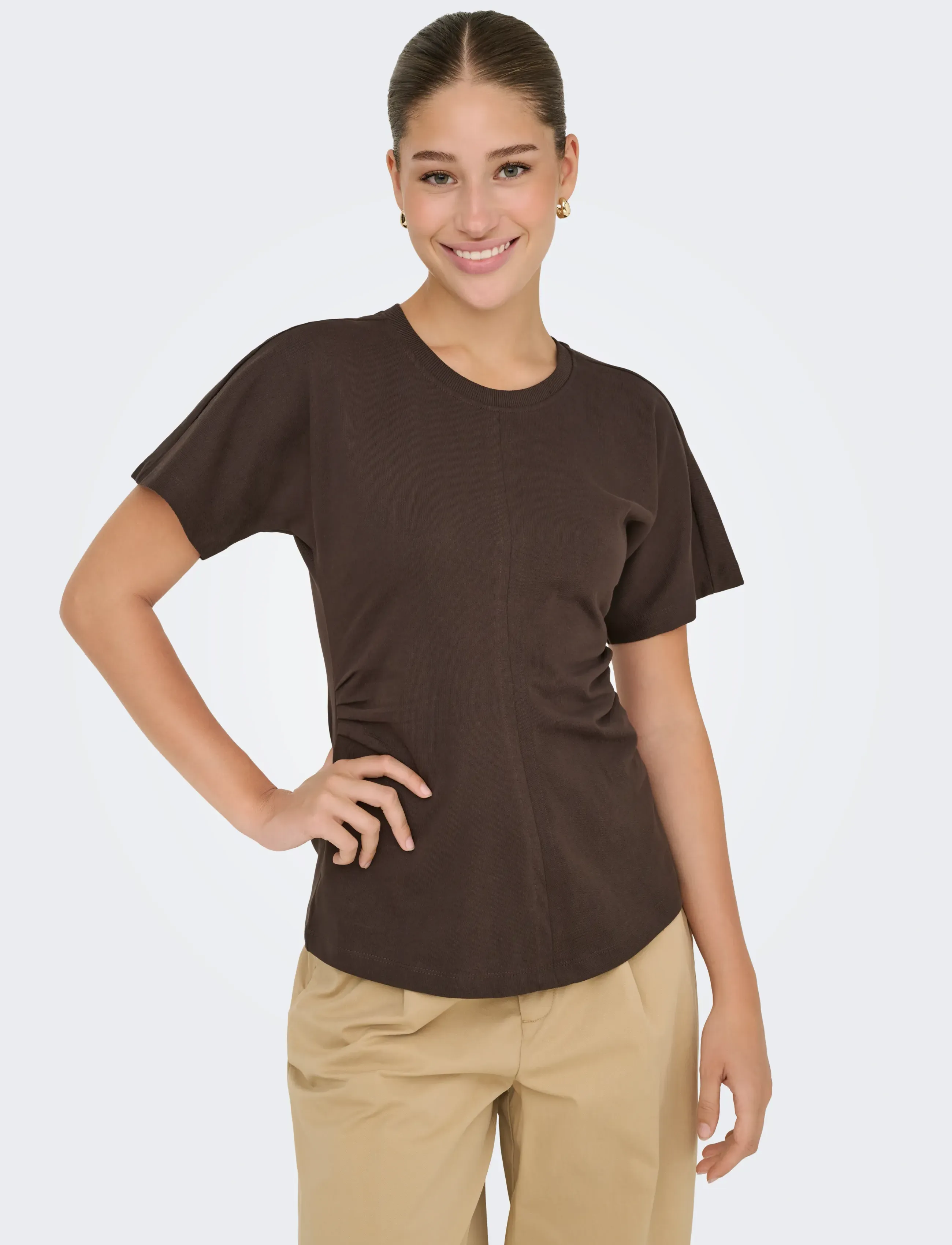 ONLY - ONLMARIE S/S RUCHING TOP JRS NOOS - t-shirts - seal brown - 5