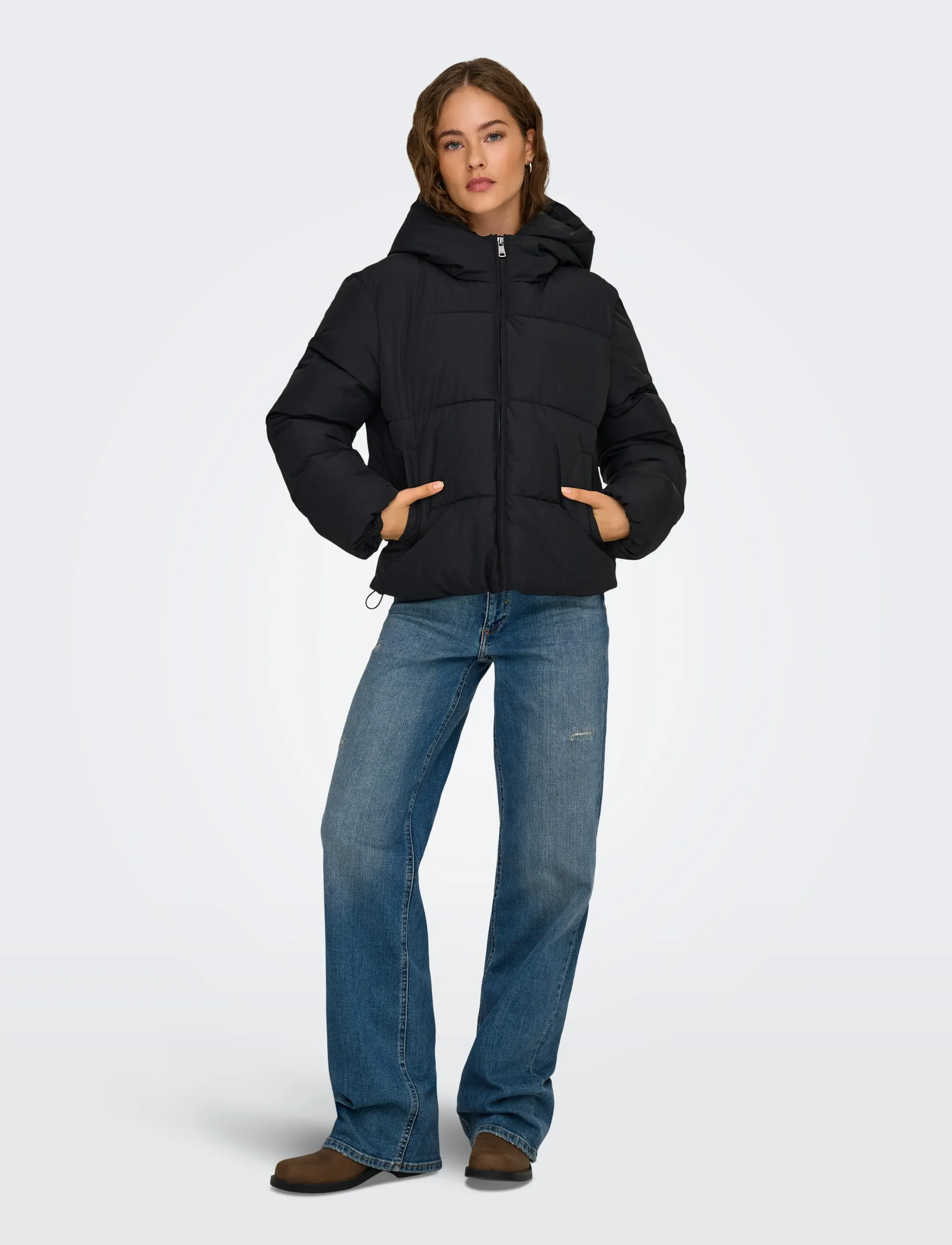 ONLY - ONLJUTA SHORT PUFFER OTW NOOS - frühlingsjacken - black - 4