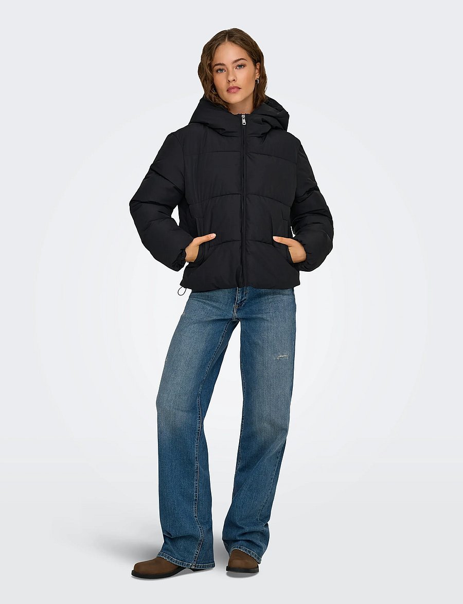 ONLY - ONLJUTA SHORT PUFFER OTW NOOS - frühlingsjacken - black - 4