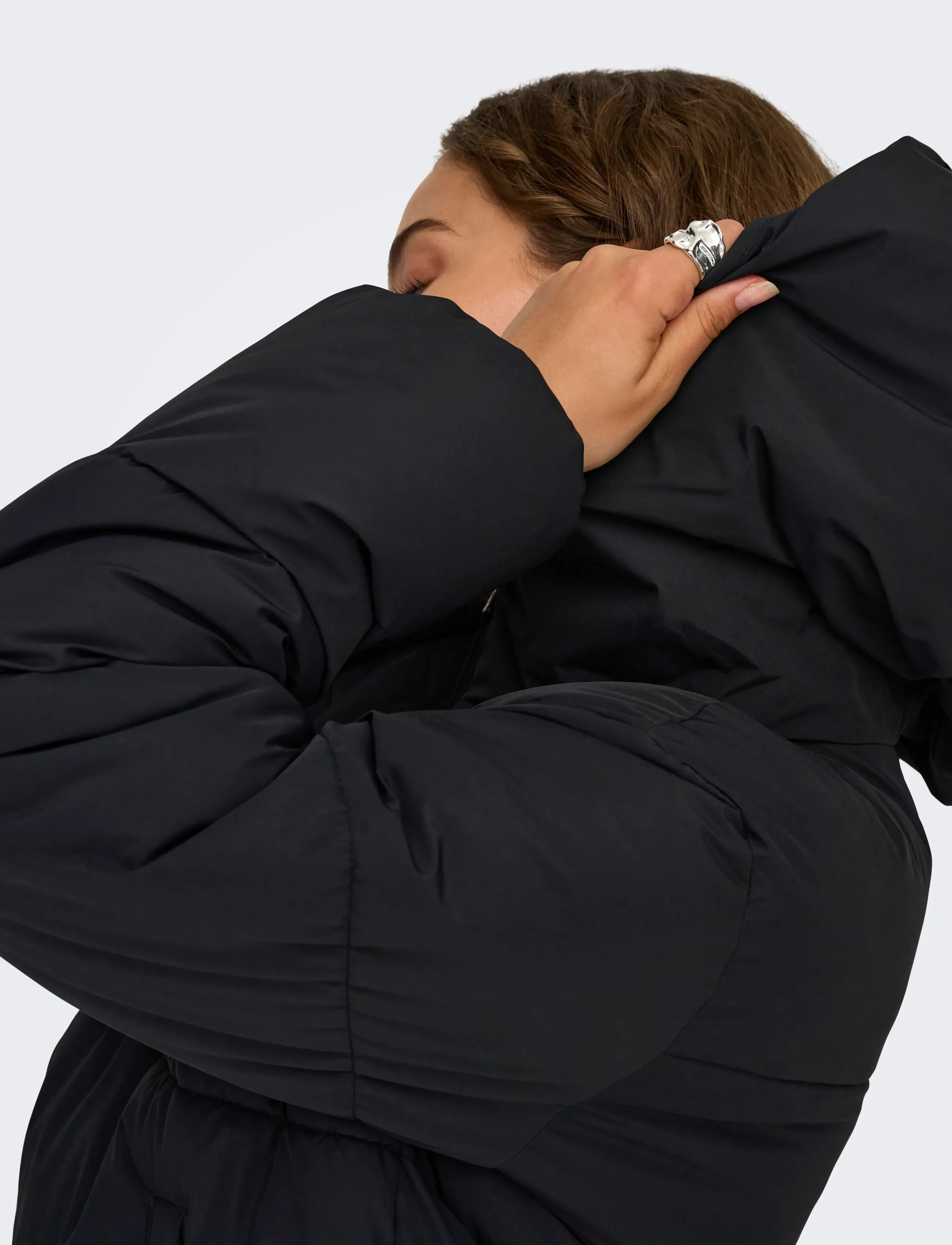 ONLY - ONLJUTA SHORT PUFFER OTW NOOS - frühlingsjacken - black - 5