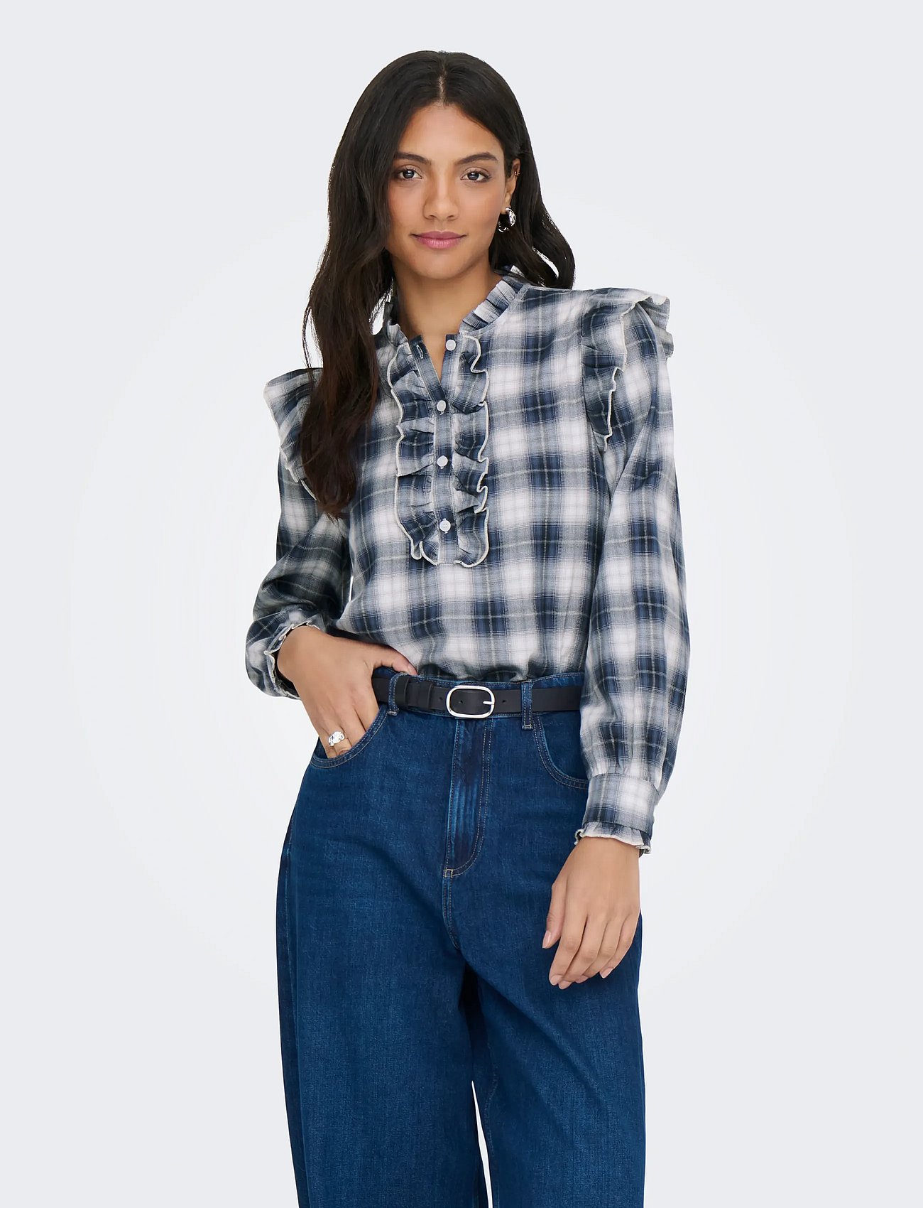 ONLFIGA L/S FLOUNCE TOP WVN - CLOUD DANCER
