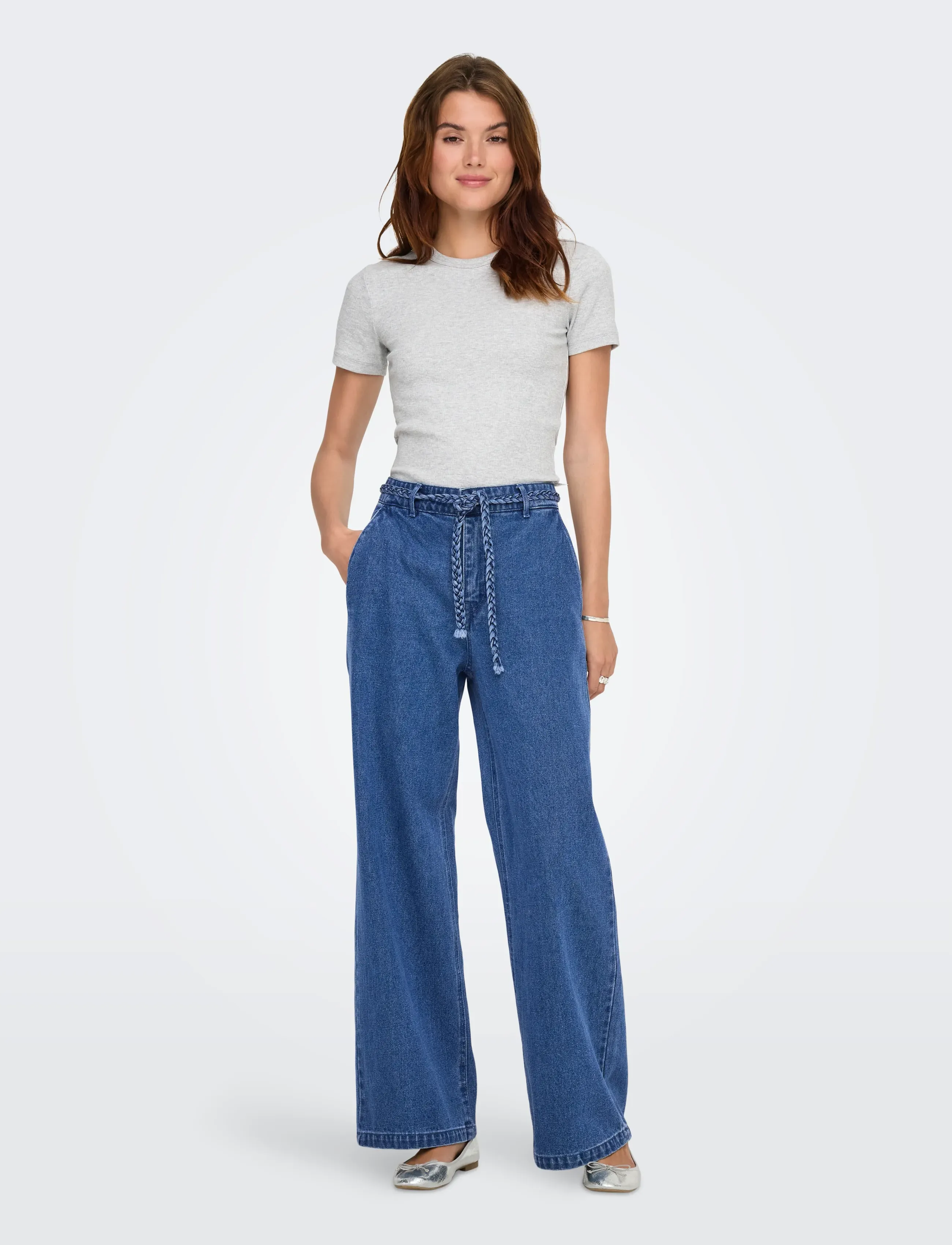 ONLY - ONLARLENE HW BRAID WIDE DNM YOR - hosen mit weitem bein - medium blue denim - 4