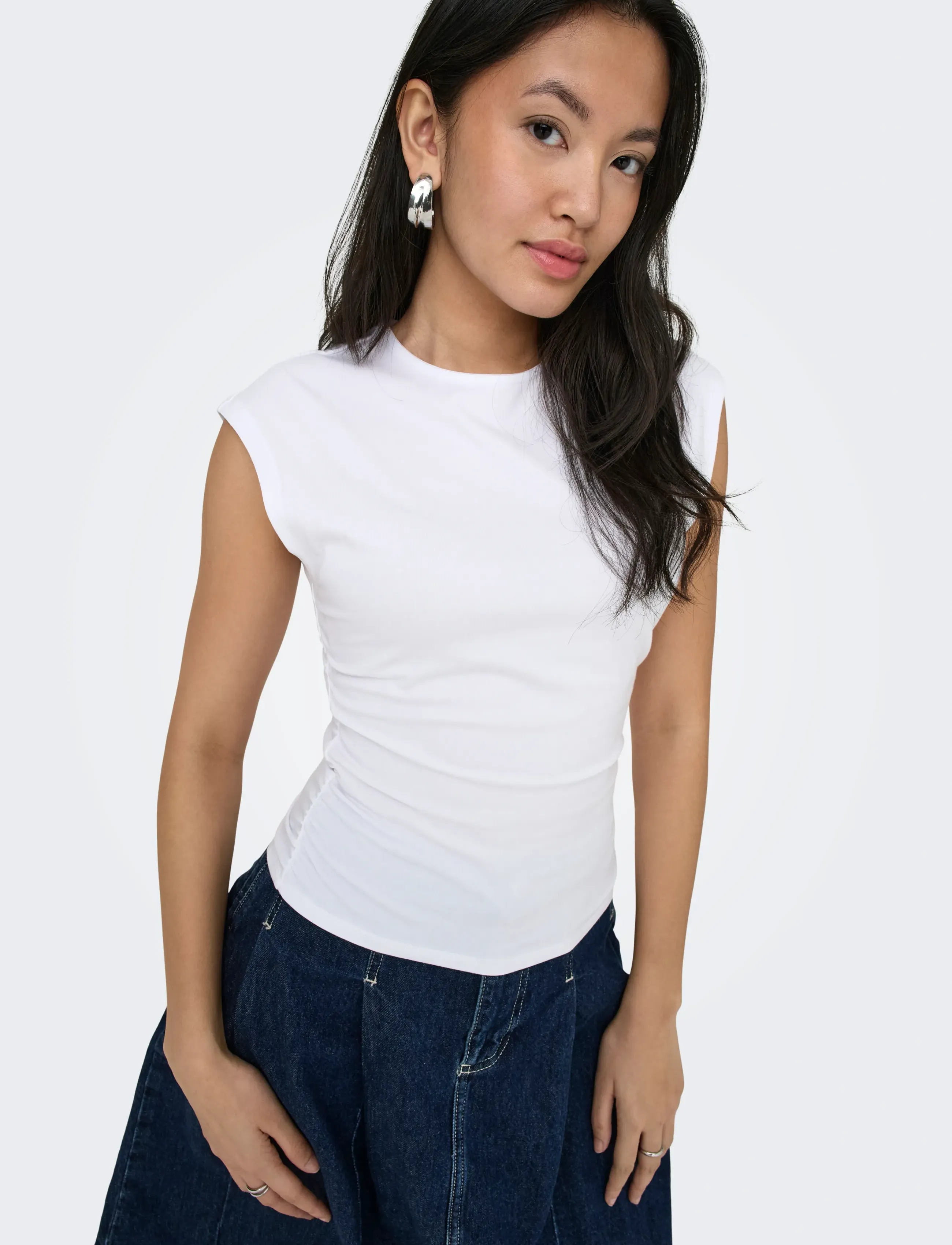 ONLY - ONLMIRA CAPSL RUCHING TOP JRS NOOS - t-shirts - white - 3