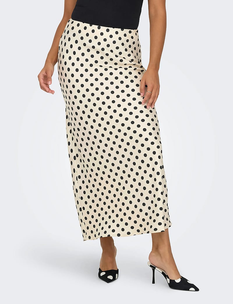 ONLY - ONLLYDIA LONG SATIN SKIRT WVN - satinröcke - frosted almond - 0