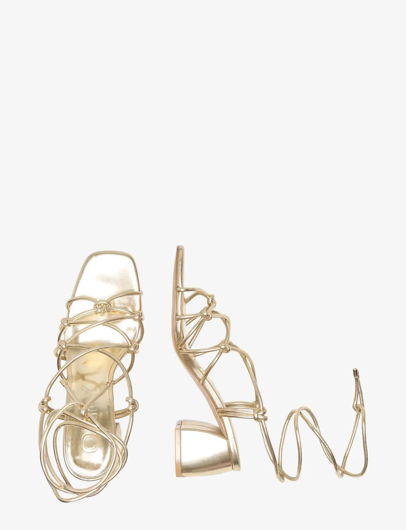 ONLY - ONLAVERY-3 PU WRAP AROUND HEELED SANDAL - sandaletten - gold colour - 3