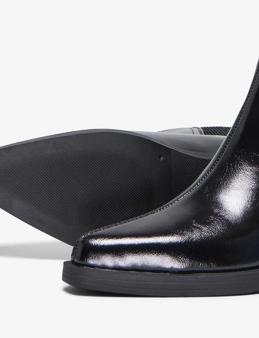 ONLY - ONLBRONCO-9 CHELSEA PATENT COWBOY BOOT - cowboy-stiefel - black - 4