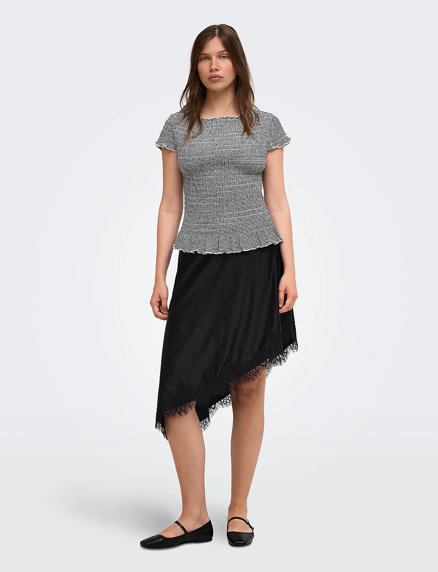 ONLY - ONLCELLE CAP SMOCK BOATNECK TOP JRS - crop tops - black - 4