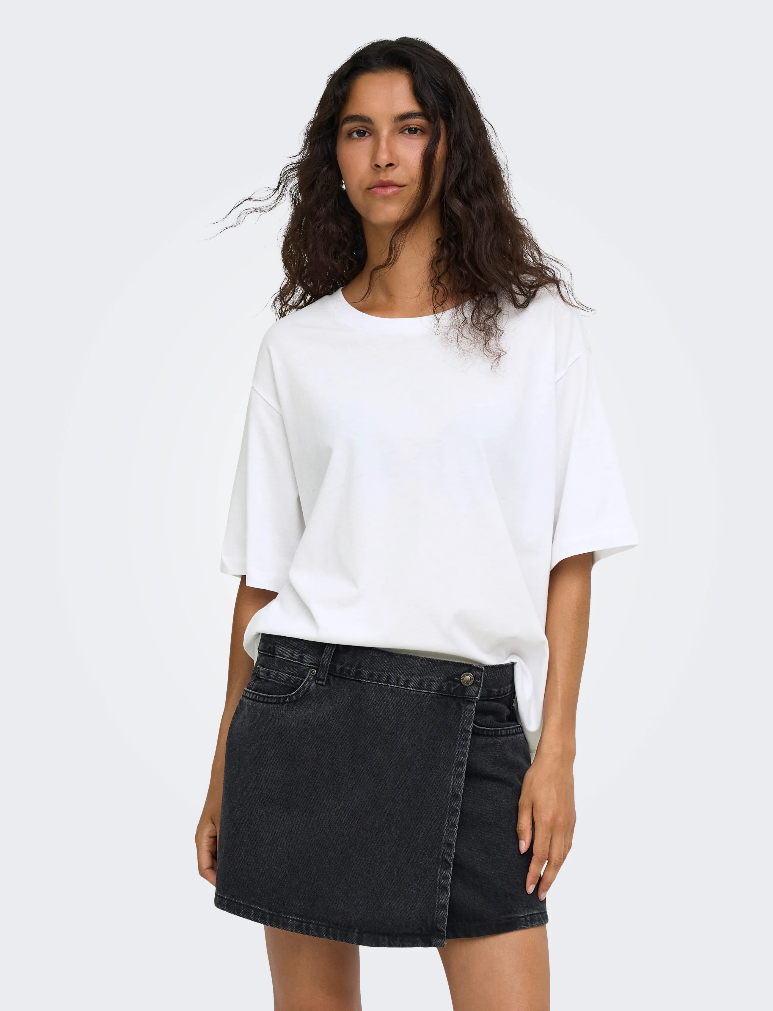 ONLY ONLROSIE S/S OVERSIZE TEE CS JRS - T-shirts - BRIGHT WHITE / white