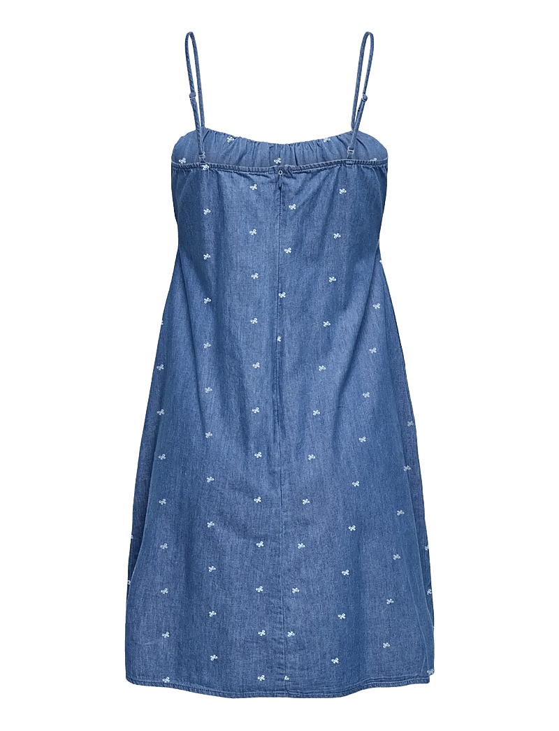 ONLY - ONLNOVA AZURE ALEXIS DRESS WVN - summer dresses - medium blue denim - 1