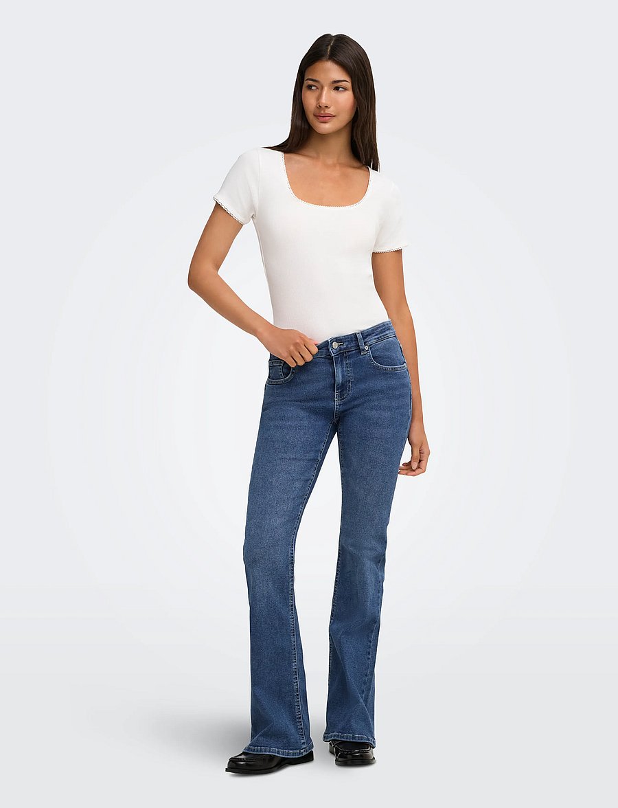 ONLY - ONLPHOEBE LW B-P FLARE DNM PIM454 NOOS - medium blue denim - 4