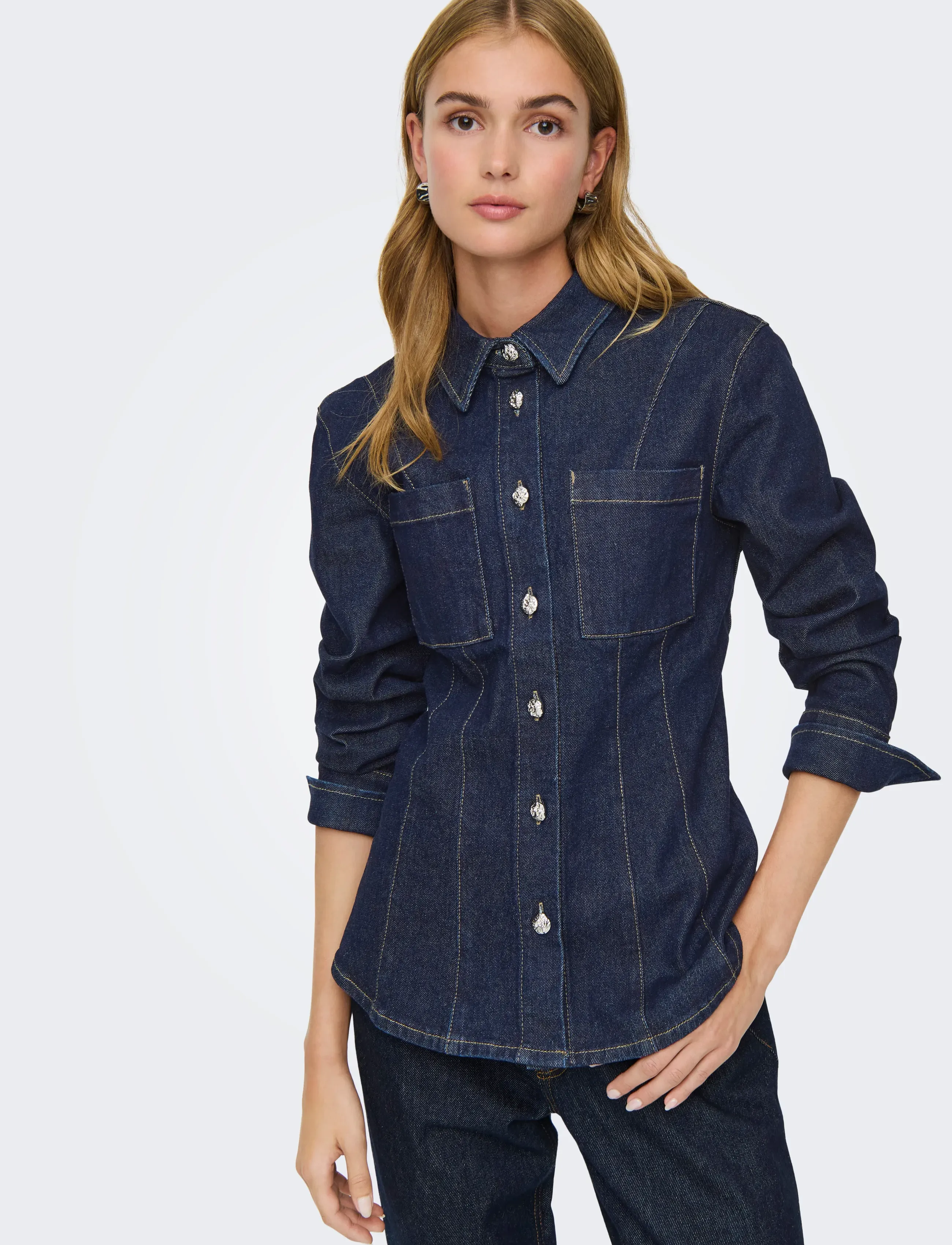 ONLY - ONLROSIE L/S FITTED DNM JACKET GUA - vorjakkar - dark blue denim - 4