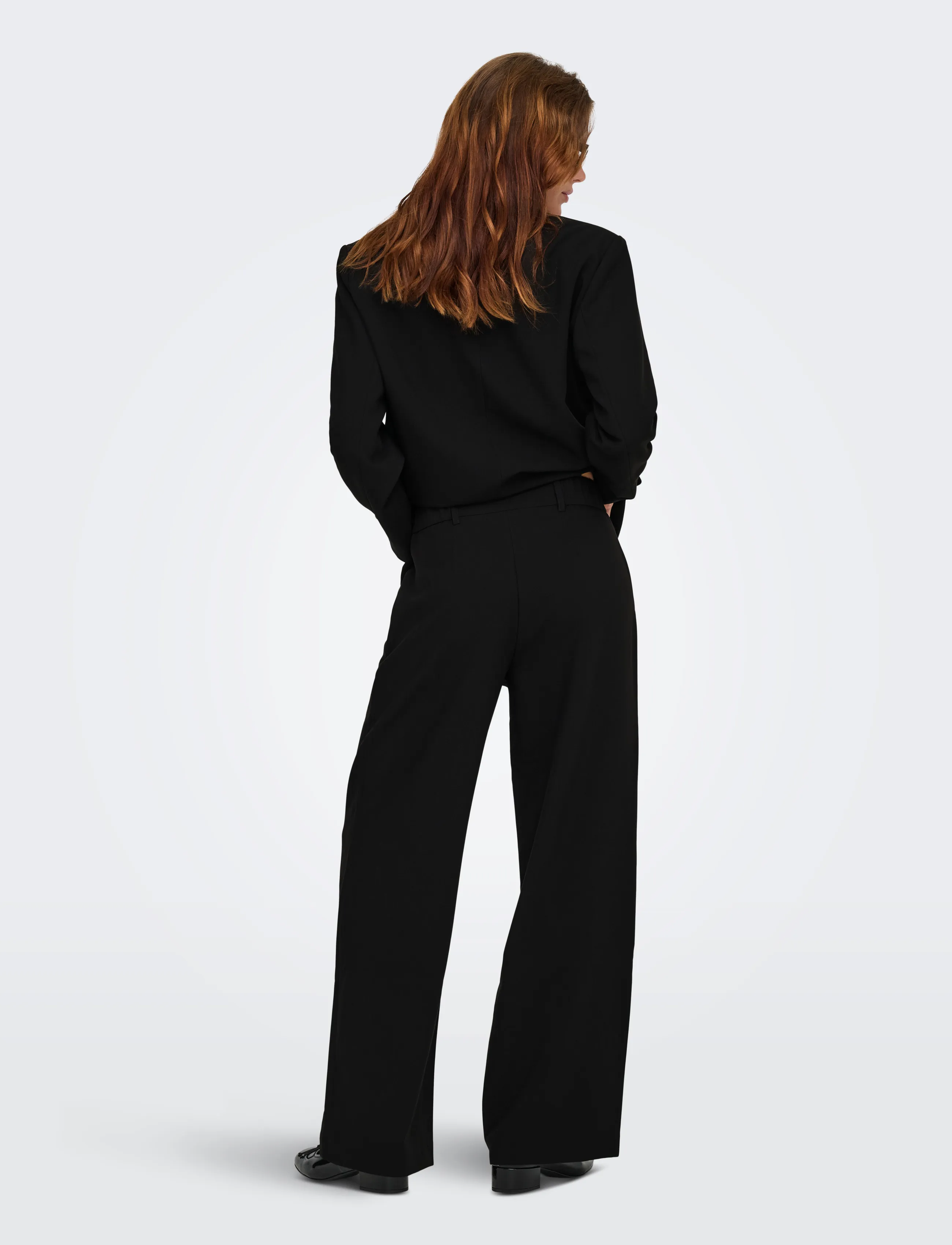 ONLY - ONLLINDA-RAVEN HW STR PANTS TLR - black - 3