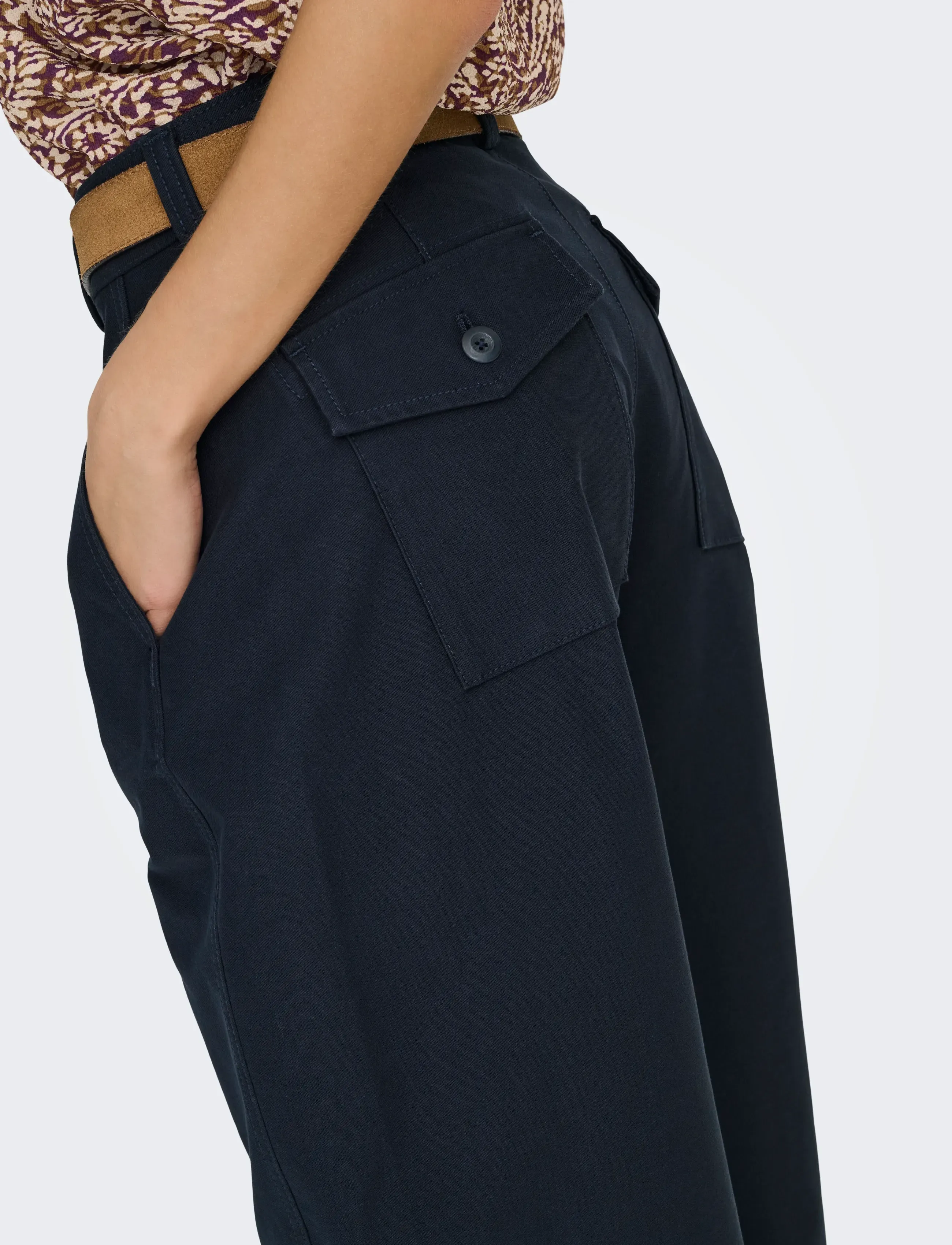 ONLY - ONLCLAIR MW BARREL PANT PNT NOOS - hosen mit geradem bein - night sky - 5