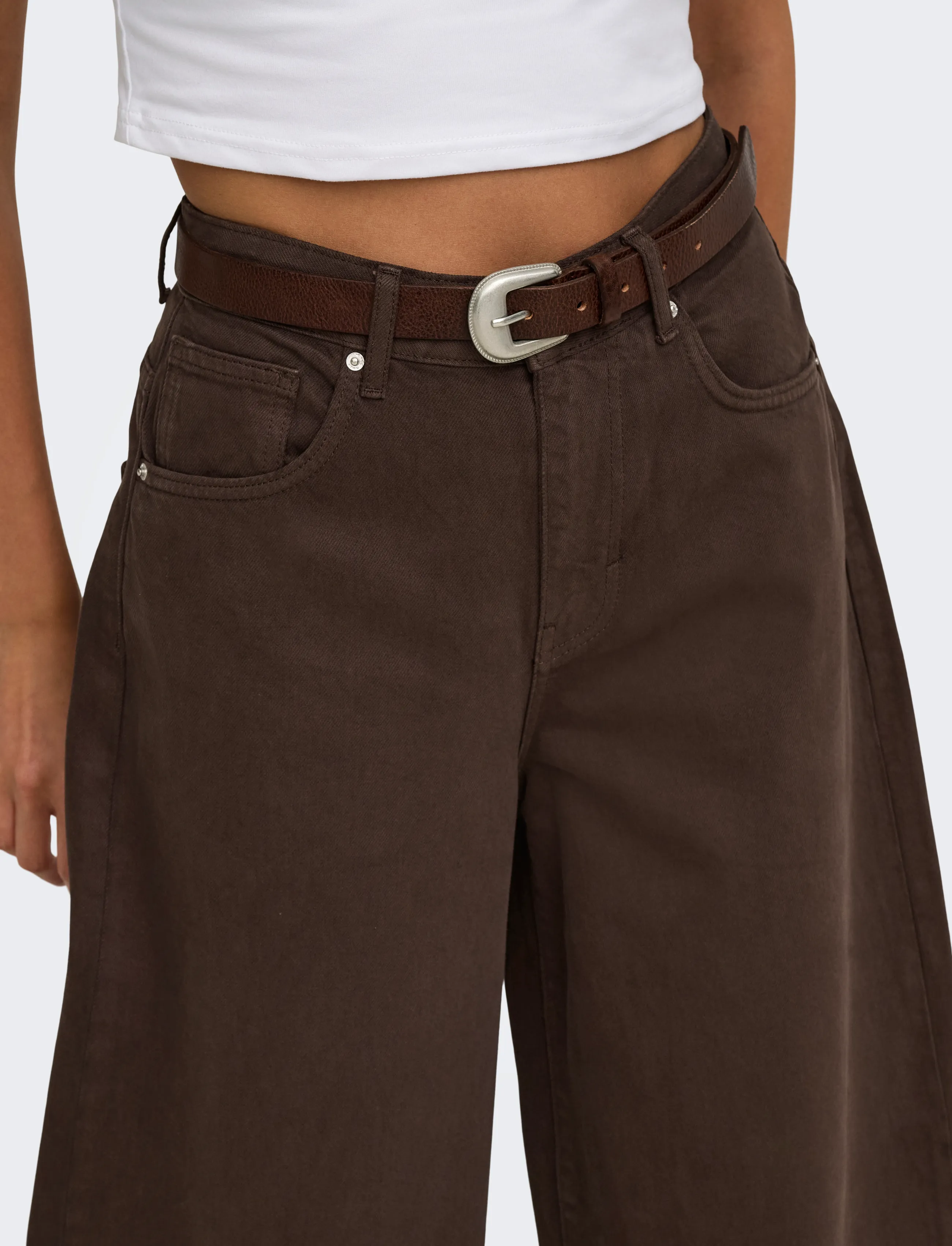 ONLY - ONLTAYLOR HW BARREL BROWN DNM AZG320 - barrel jeans - dark brown denim - 5