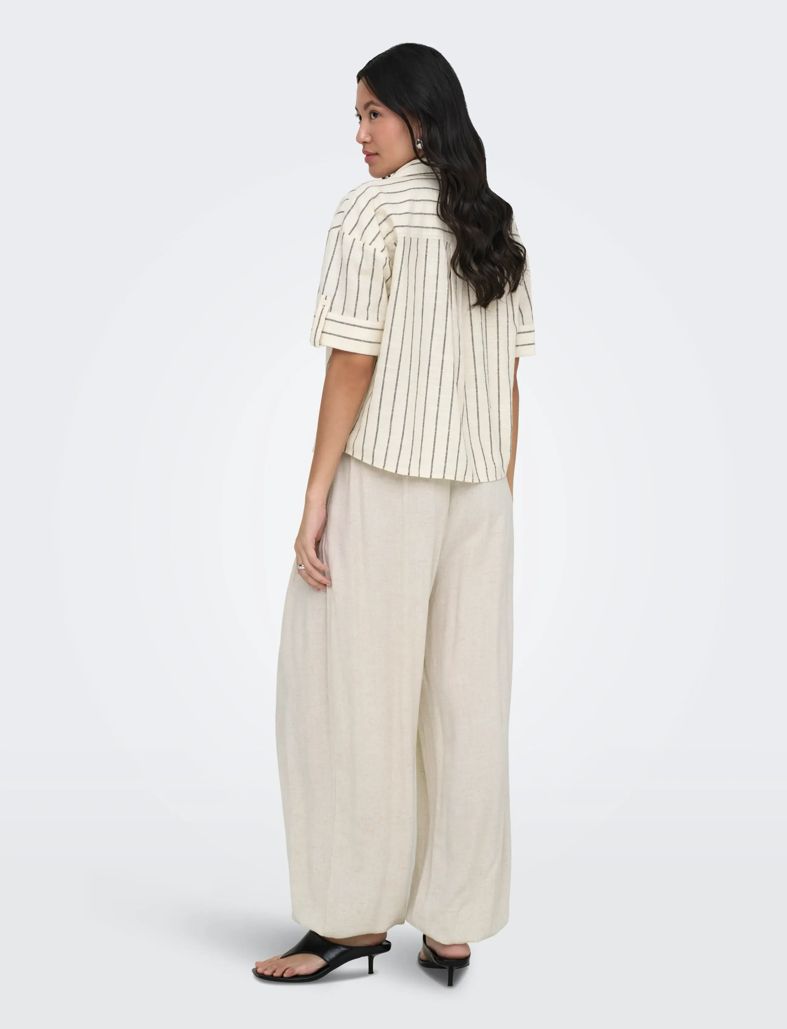 ONLY - ONLTIZANA STRIPE S/S SHIRT WVN NOOS - short-sleeved shirts - silver lining - 3