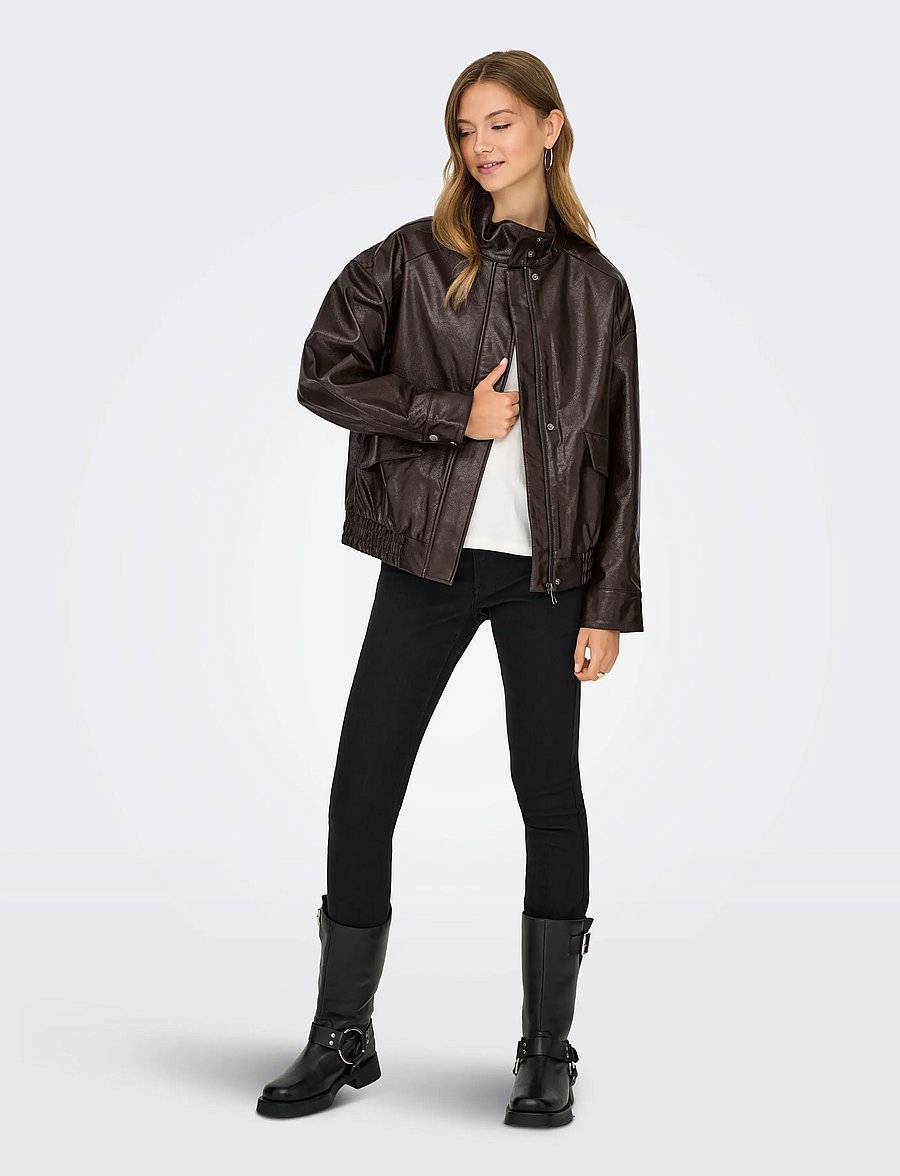 ONLY - ONLJULIA FAUX LEATHER OVZ. BOMBER OTW - leather jackets - chocolate torte - 4