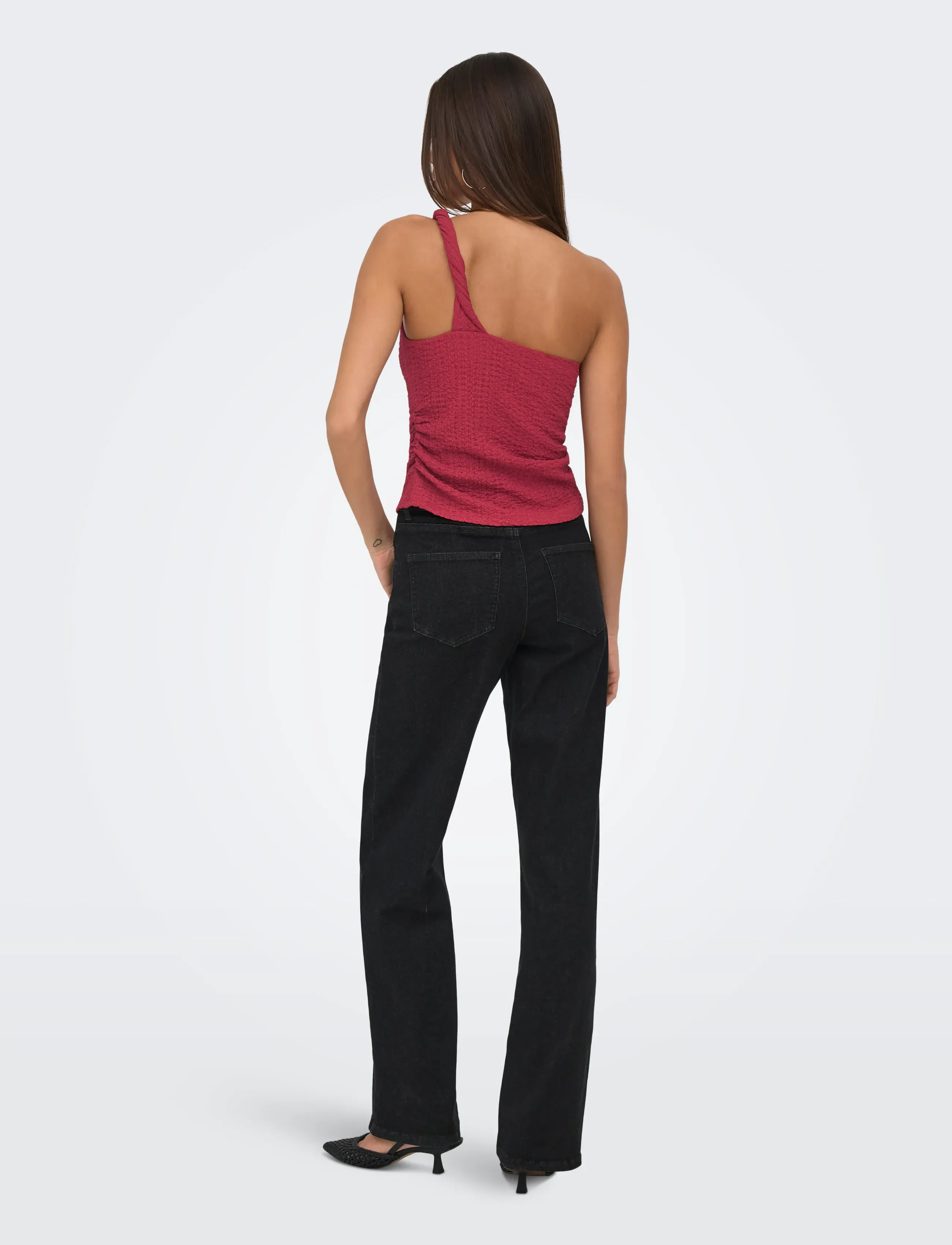 ONLY - ONLERIKKA ASSYMETRIC CRINKLE TOP PNT - Ärmellose tops - brick red - 3