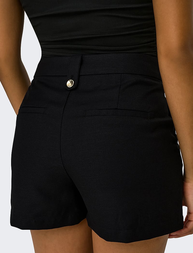 ONLY - ONLBAIA HW LINEN BL SHORTS TLR - casual shorts - black - 5
