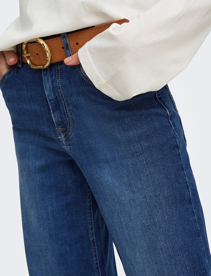 ONLY - ONLMADISON BLUSH HW WIDE DNM DOT229 NOOS - hosen mit weitem bein - dark blue denim - 5
