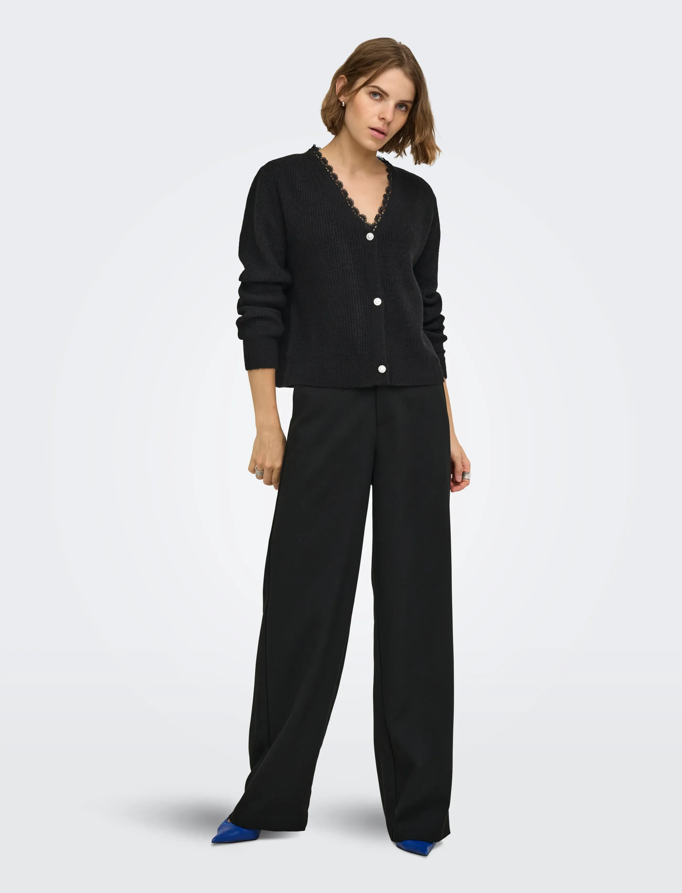 ONLY - ONLSIA LS V-NECK WOVEN CARDI CS KNT - black - 4