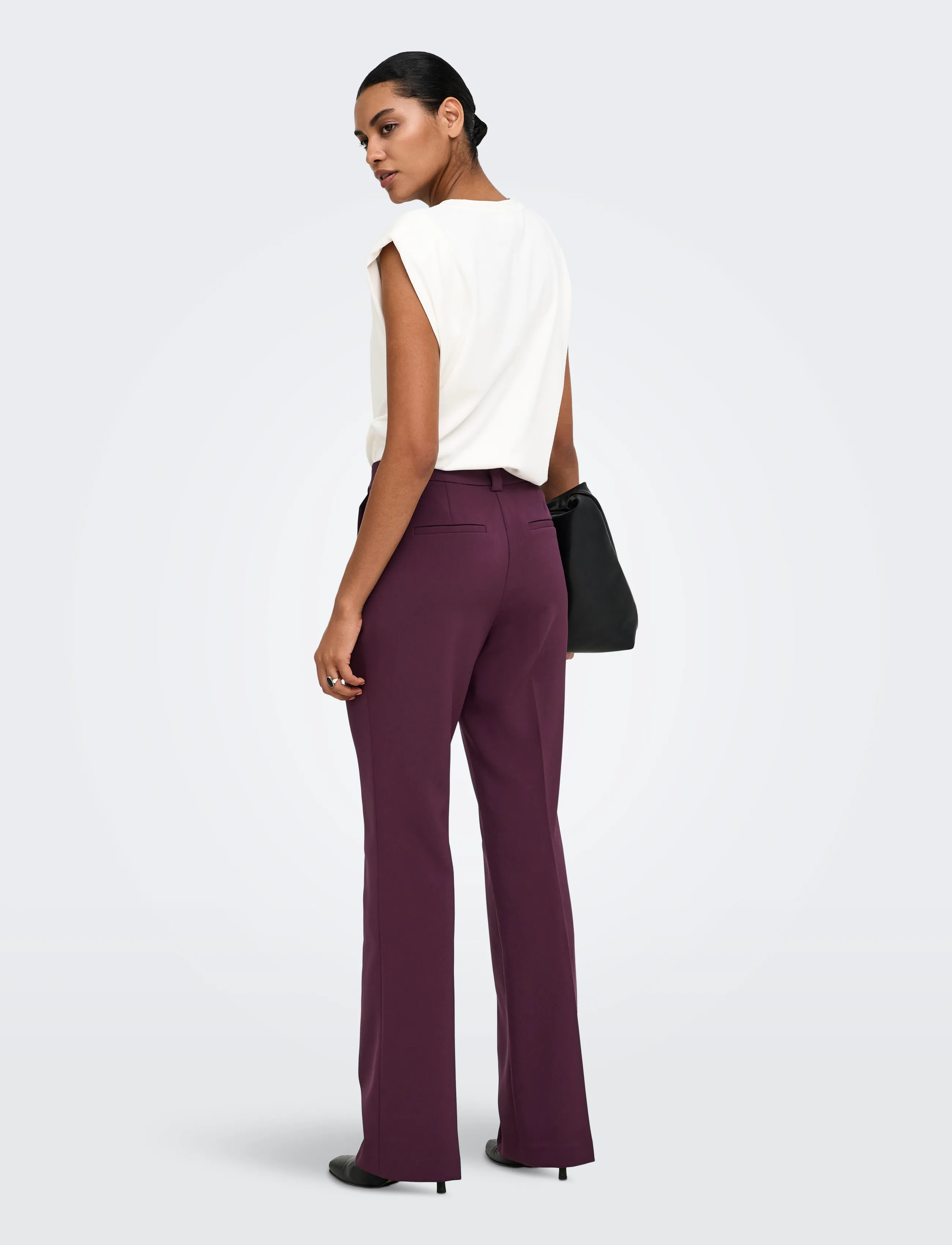 ONLY - ONLASTRID HW FLARED PANT CC TLR - utsvängda byxor - winetasting - 3