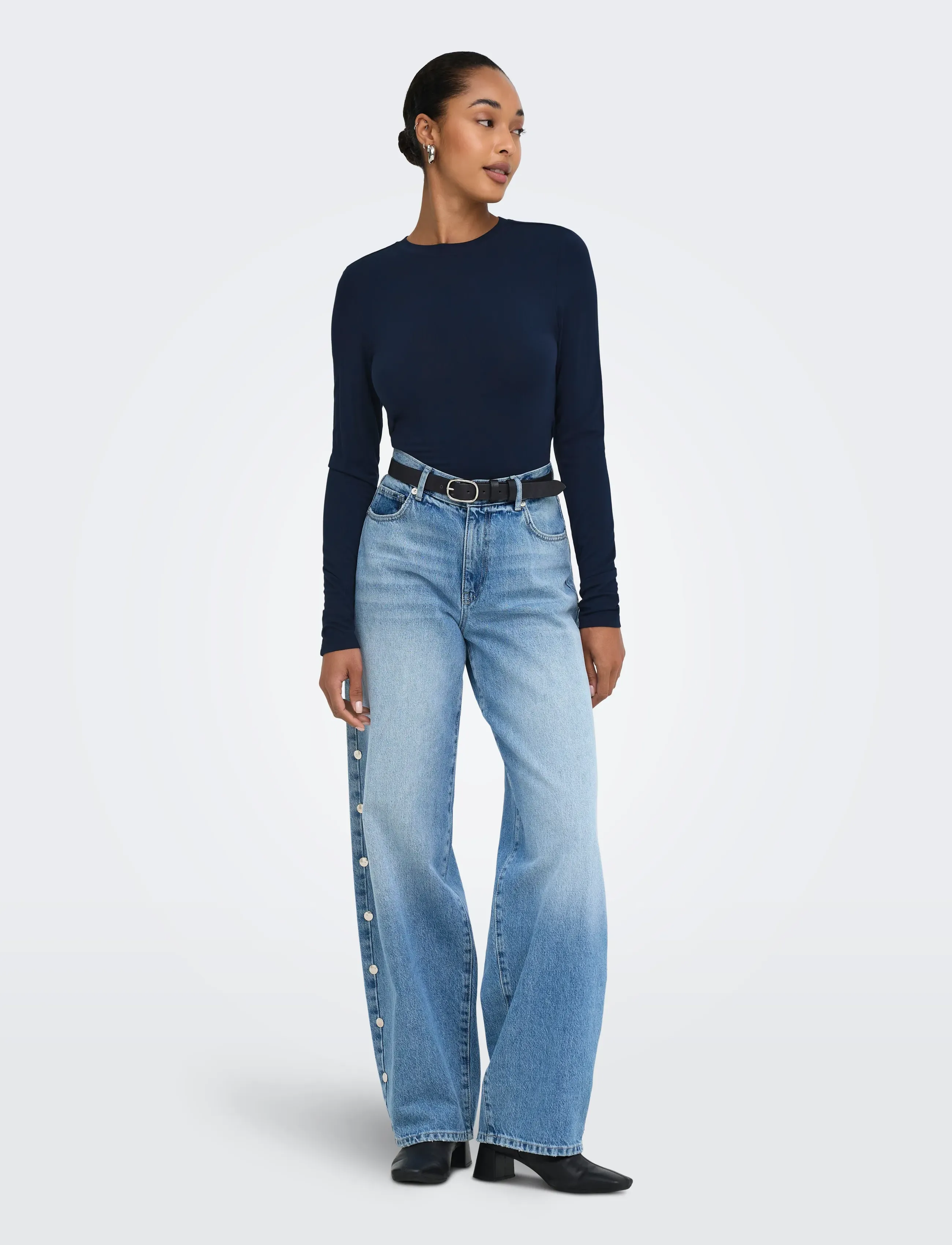 ONLY - ONLBAMBOO L/S O-NECK TOP JRS - langærmede toppe - night sky - 4
