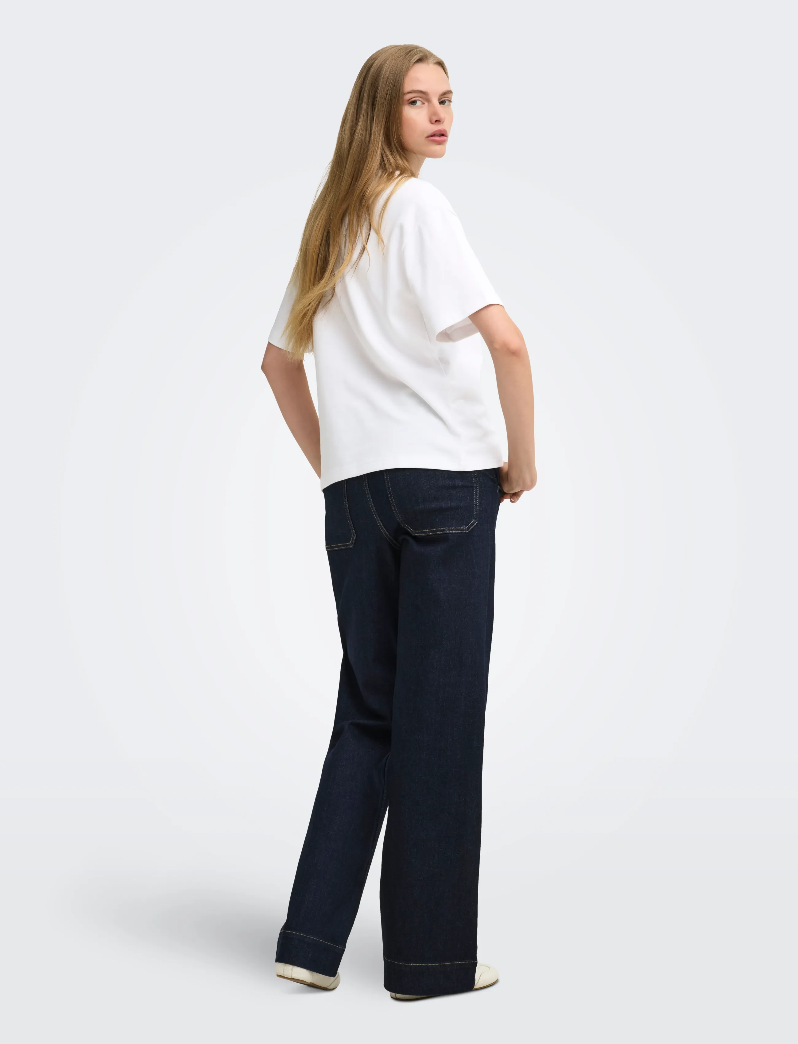 ONLY - ONLSUPERIOR SS ONECK LOOSETOP JRS NOOS - t-shirts - bright white - 3