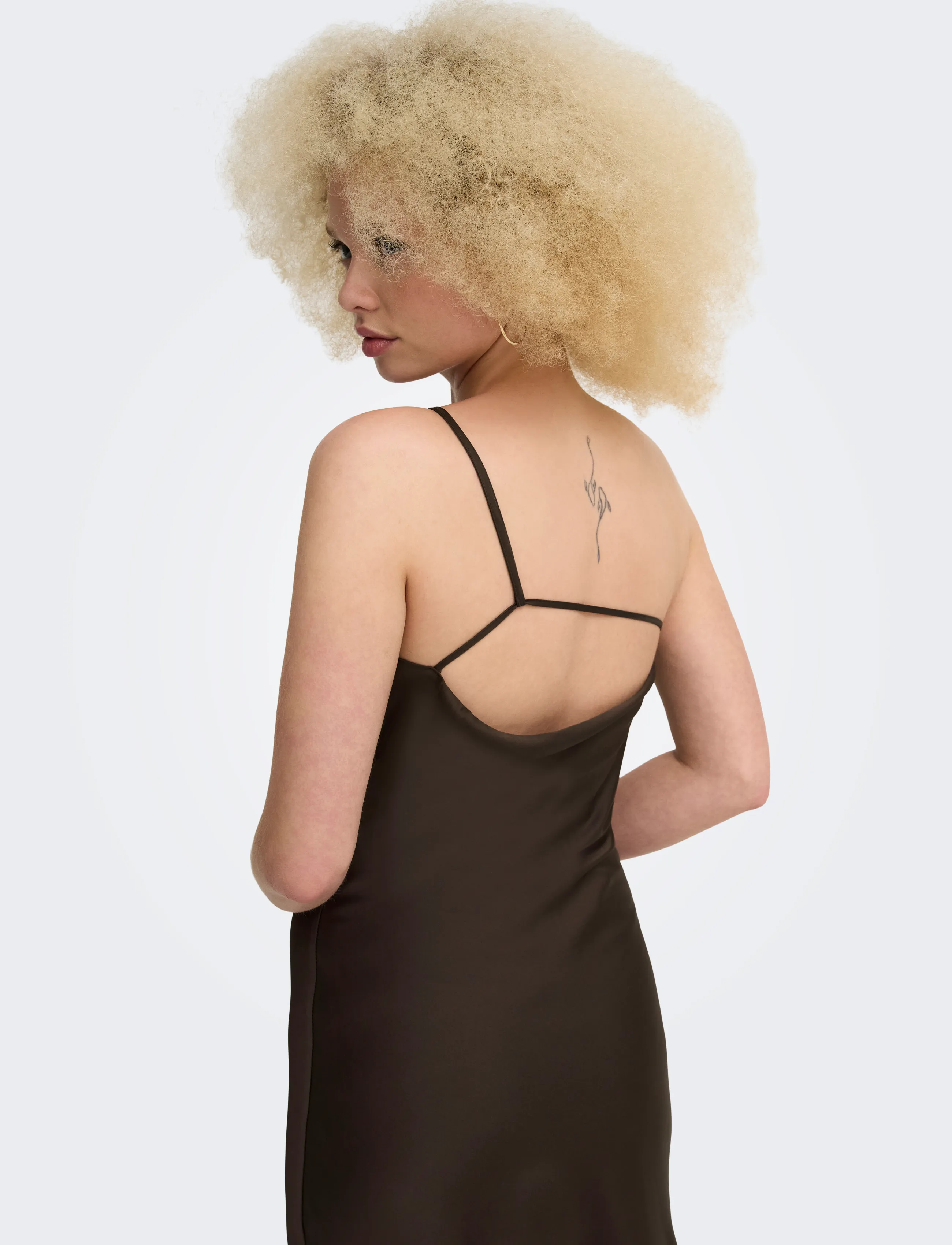 ONLY Onlskye Chigo One Shoulder Dress Wvn Ex maxiklänningar dam – bild 6