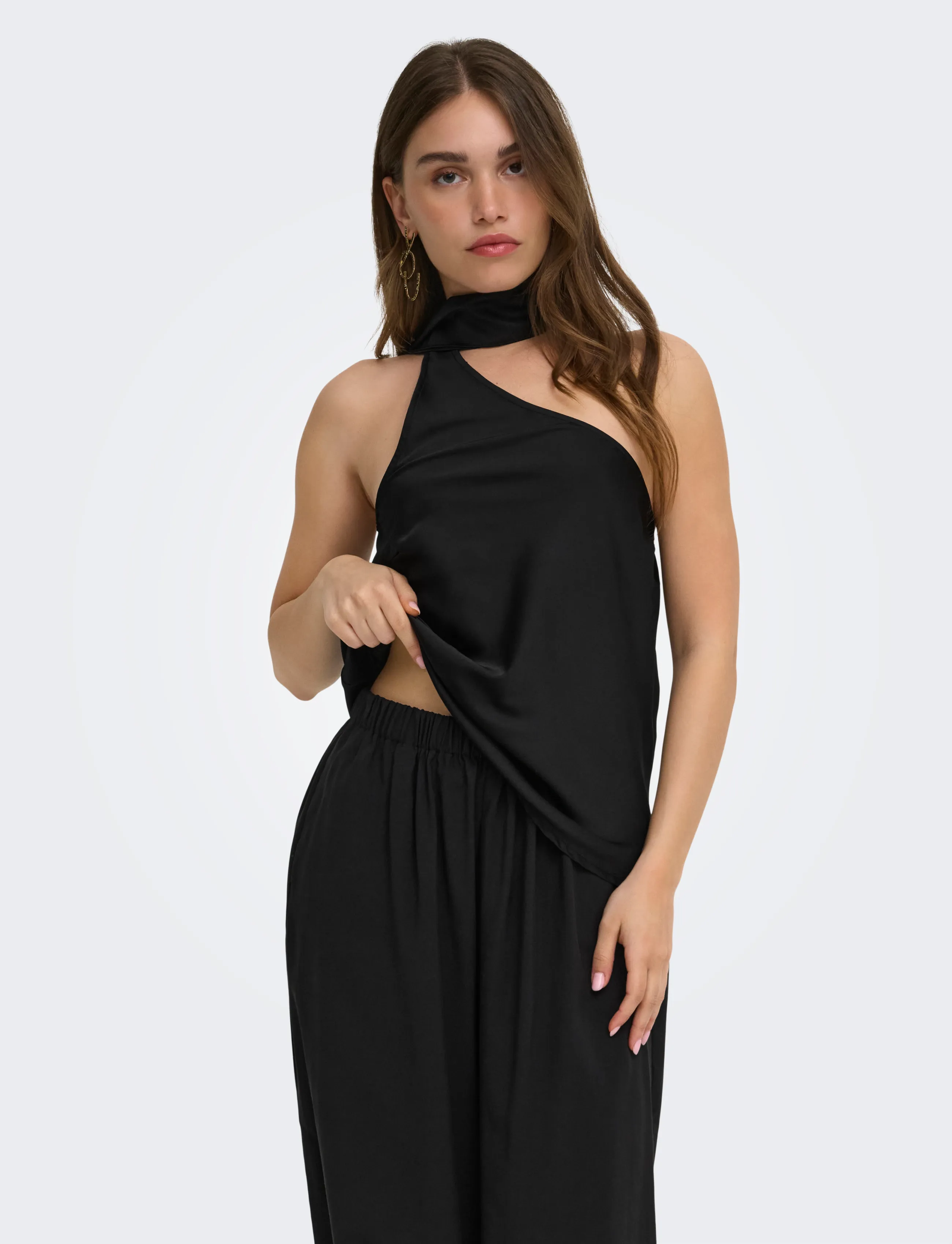 ONLY Onlamara Chigo S/L Scarf Top Wvn Ex, M, Blouses, Schwarz - Sleeveless, Frauen