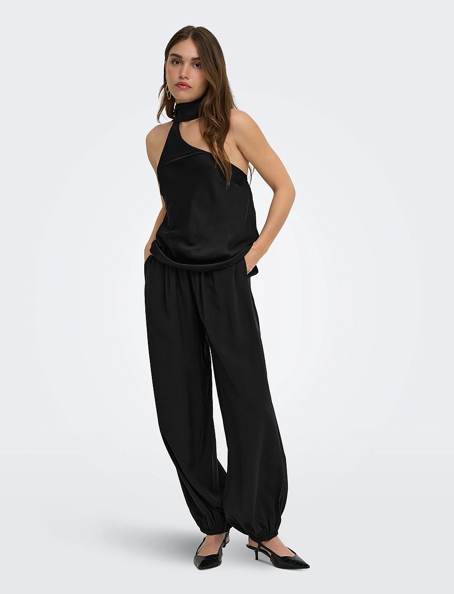 ONLY - ONLAMARA CHIGO S/L SCARF TOP WVN EX - Ærmeløse bluser - black - 4