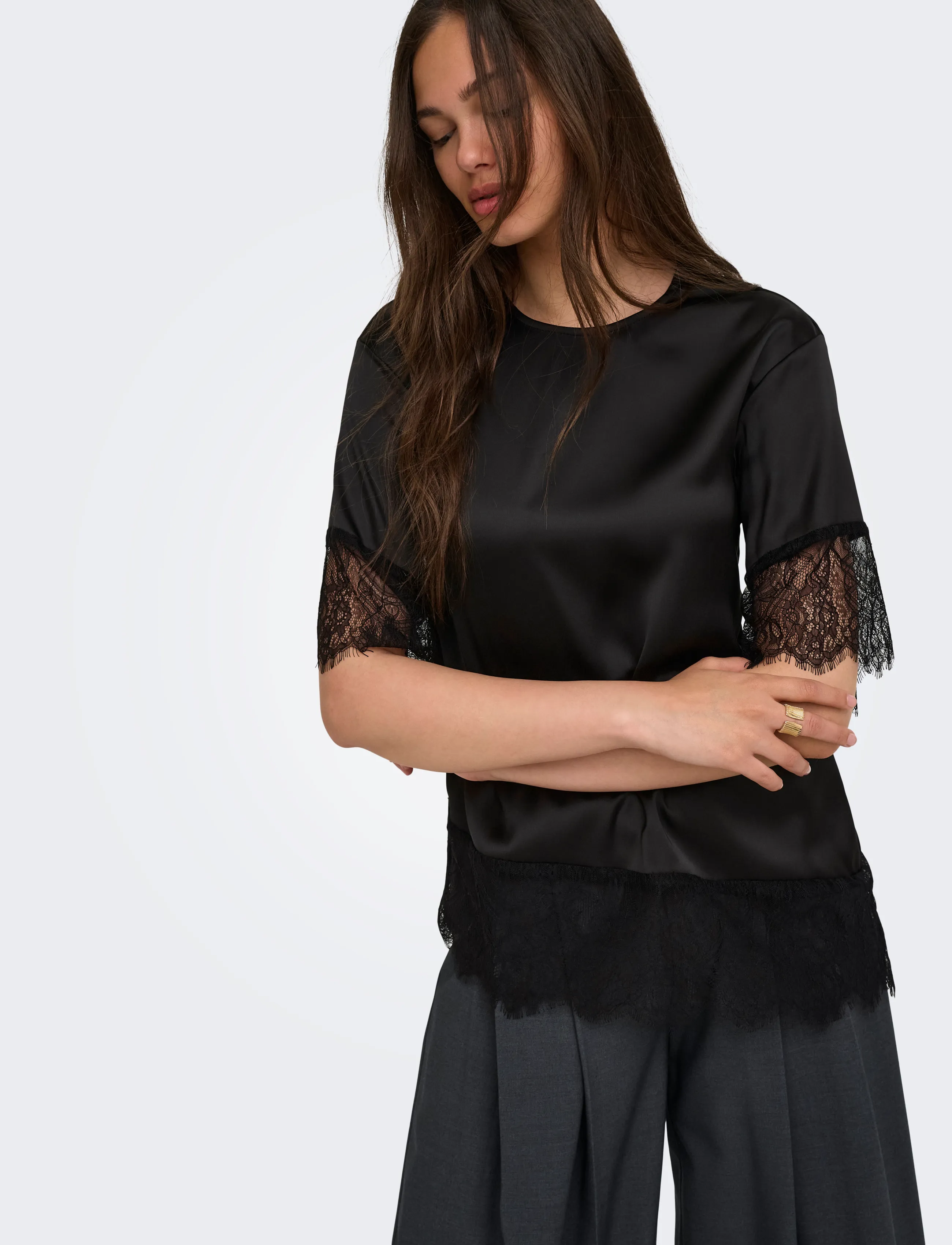 ONLY Onlindona 2/4 Satin Lace Top Wvn blusar dam – bild 6