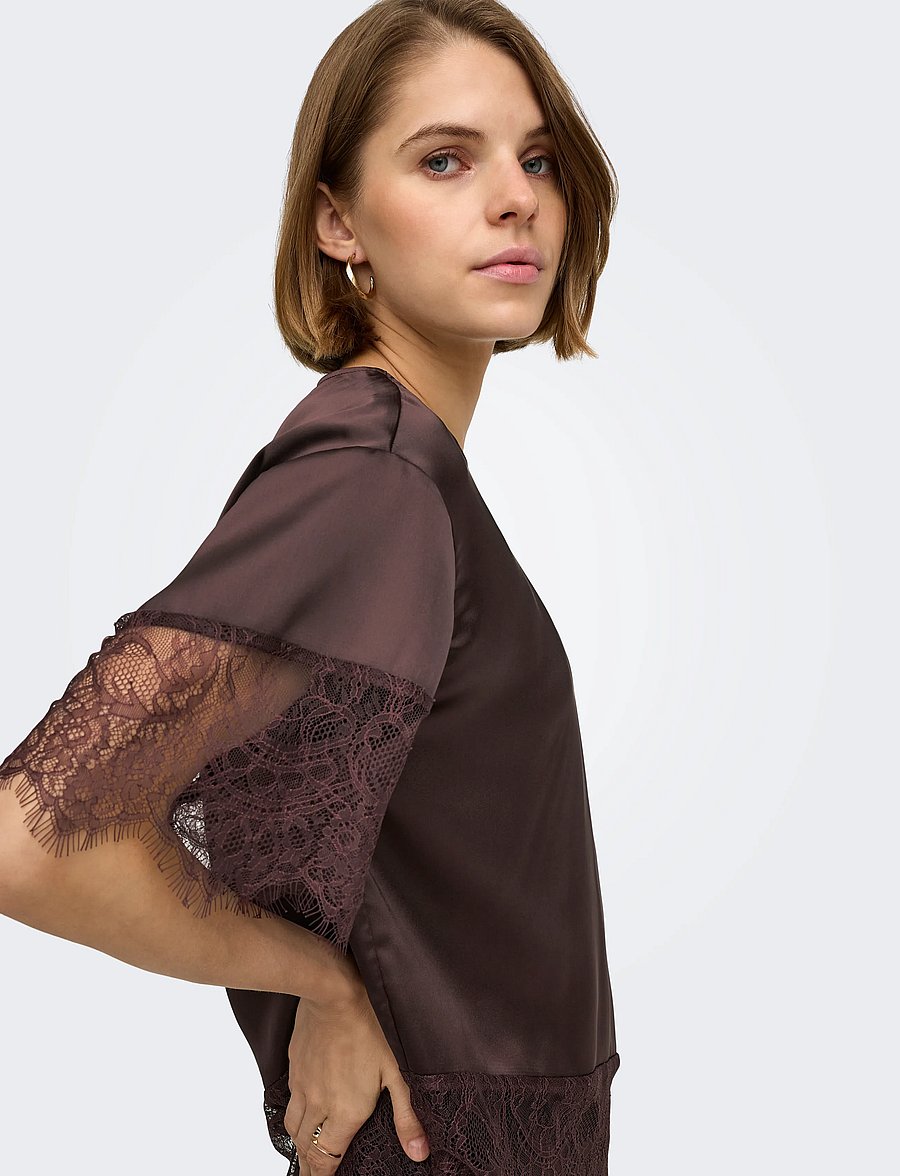 ONLY - ONLINDONA 2/4 SATIN LACE TOP WVN - kortärmade blusar - chocolate torte - 5