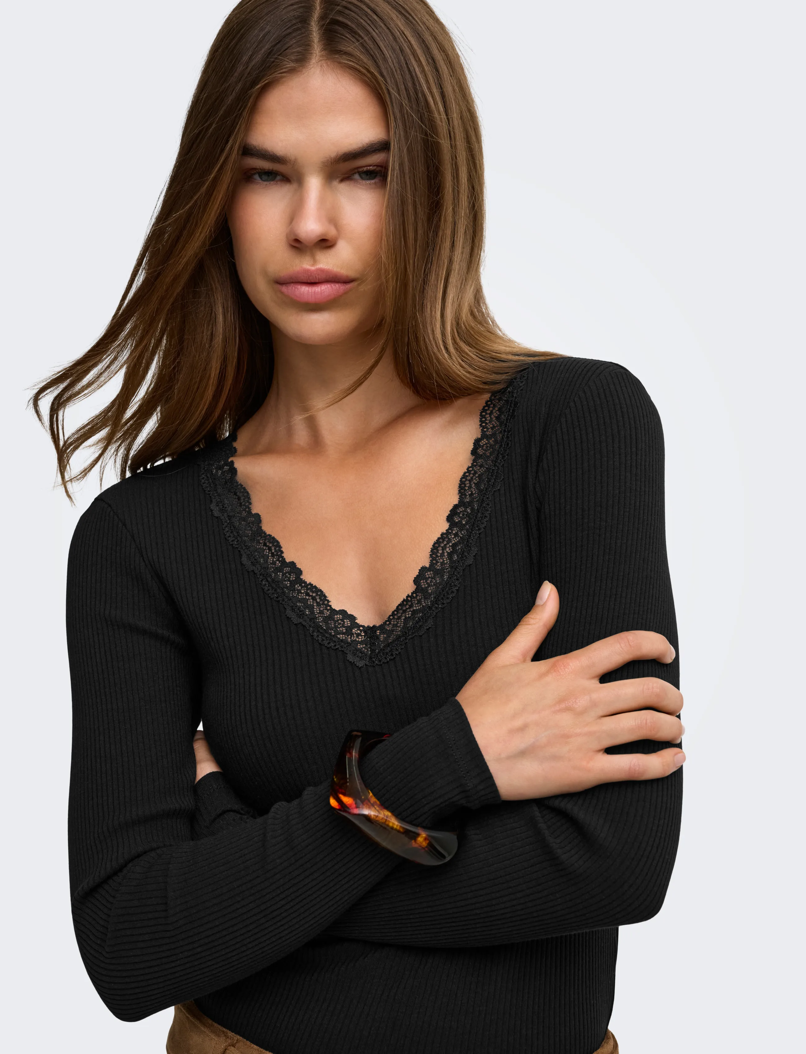 ONLY T-shirt 'ONLSara Sharai' dam – bild 7