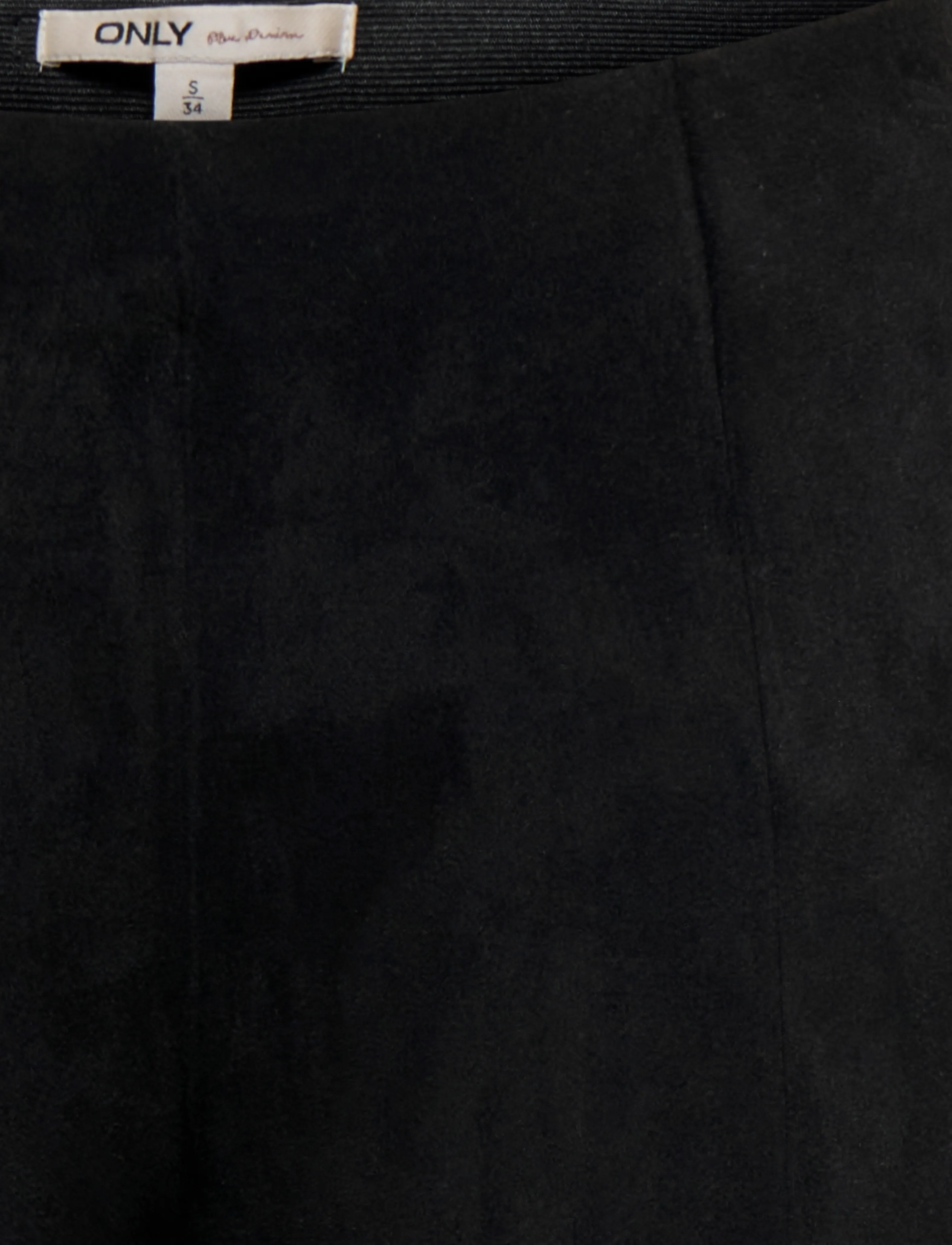 ONLY - ONLABENA MW FAUX SUEDE FLAR LEGGING PNT - utsvängda byxor - black - 2