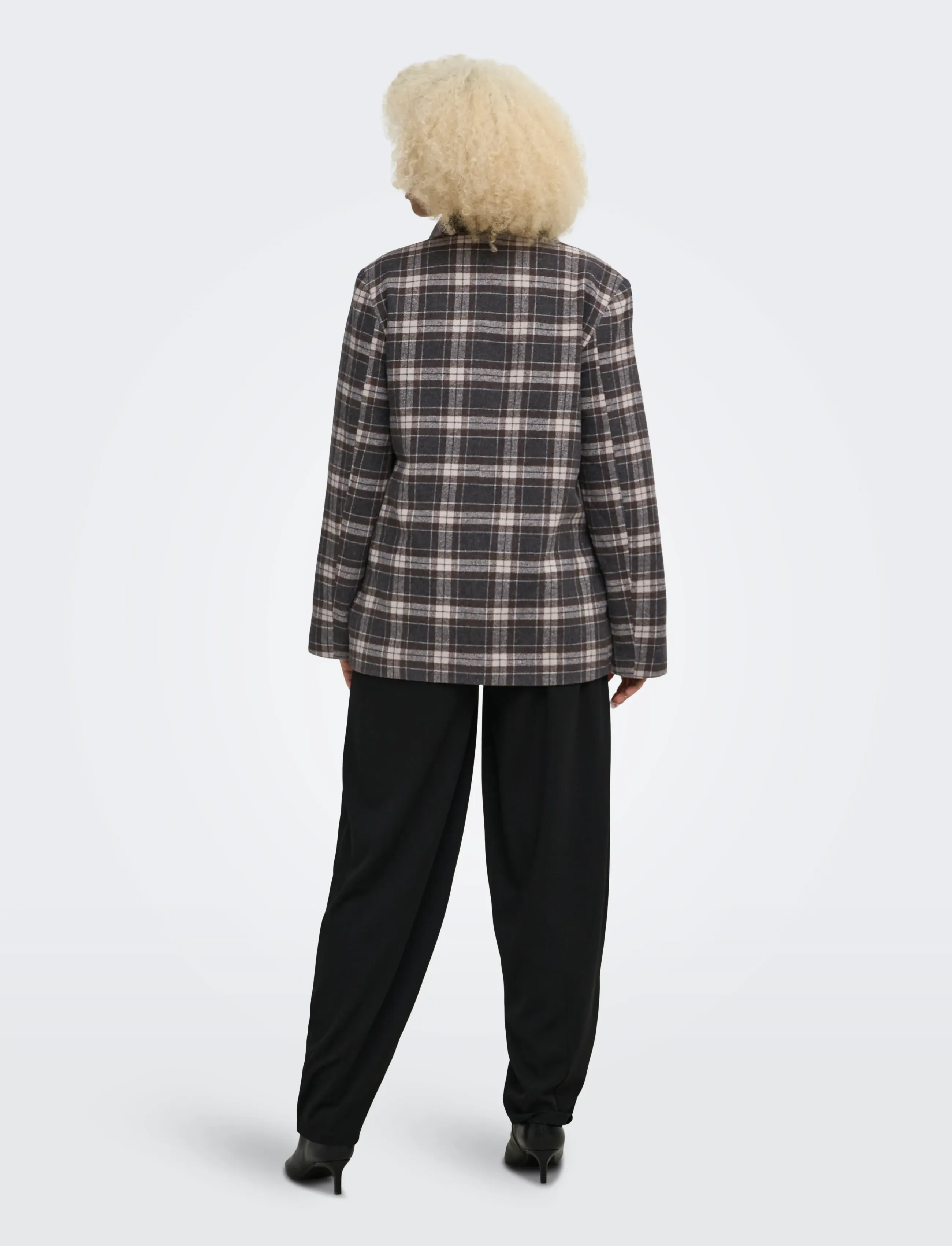 ONLY - ONLNOELIA-CHELSEA L/S CHECK BLAZER TLR - single breasted blazers - black - 3