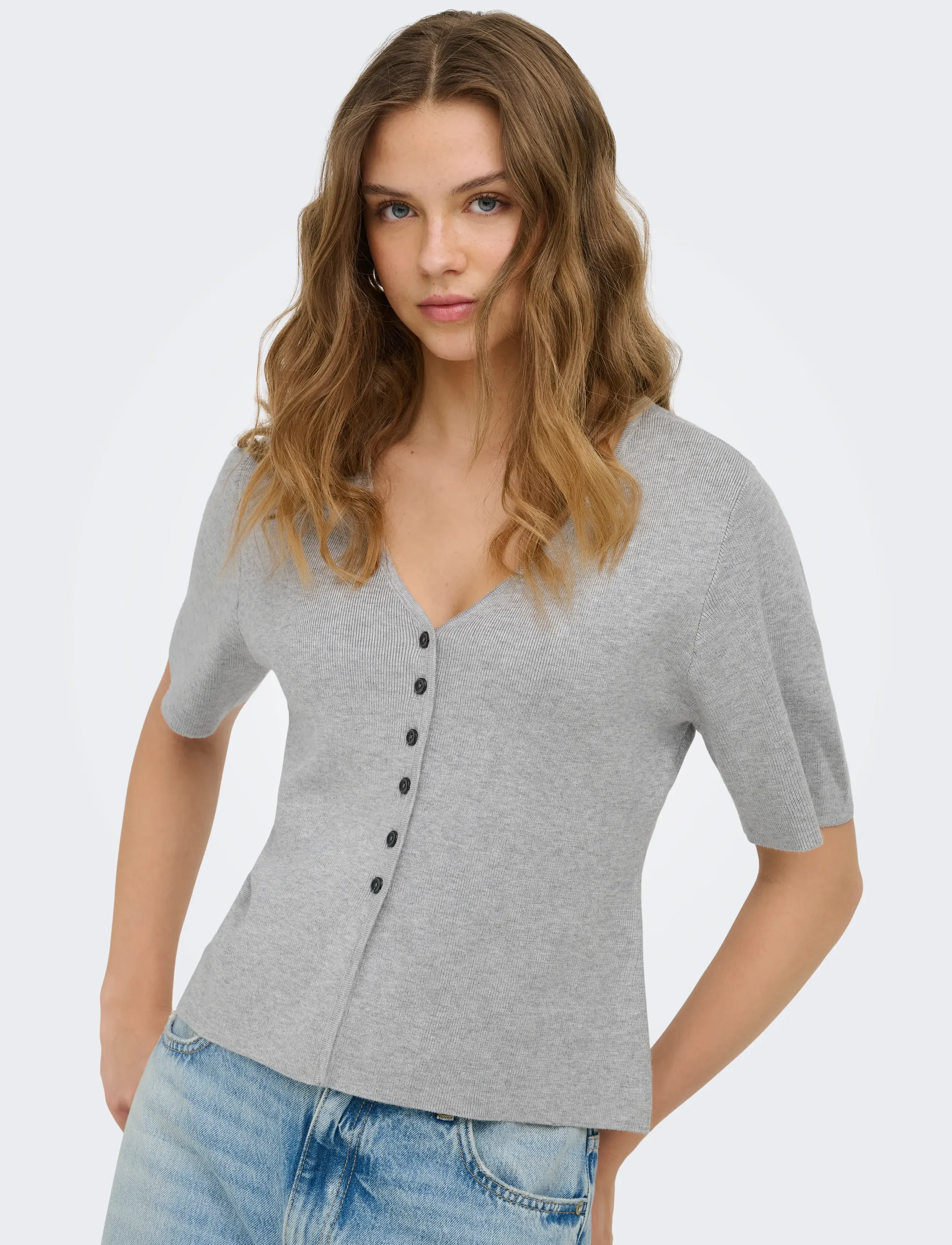Onllucy Ss V-Neck Button Ex Knt 6