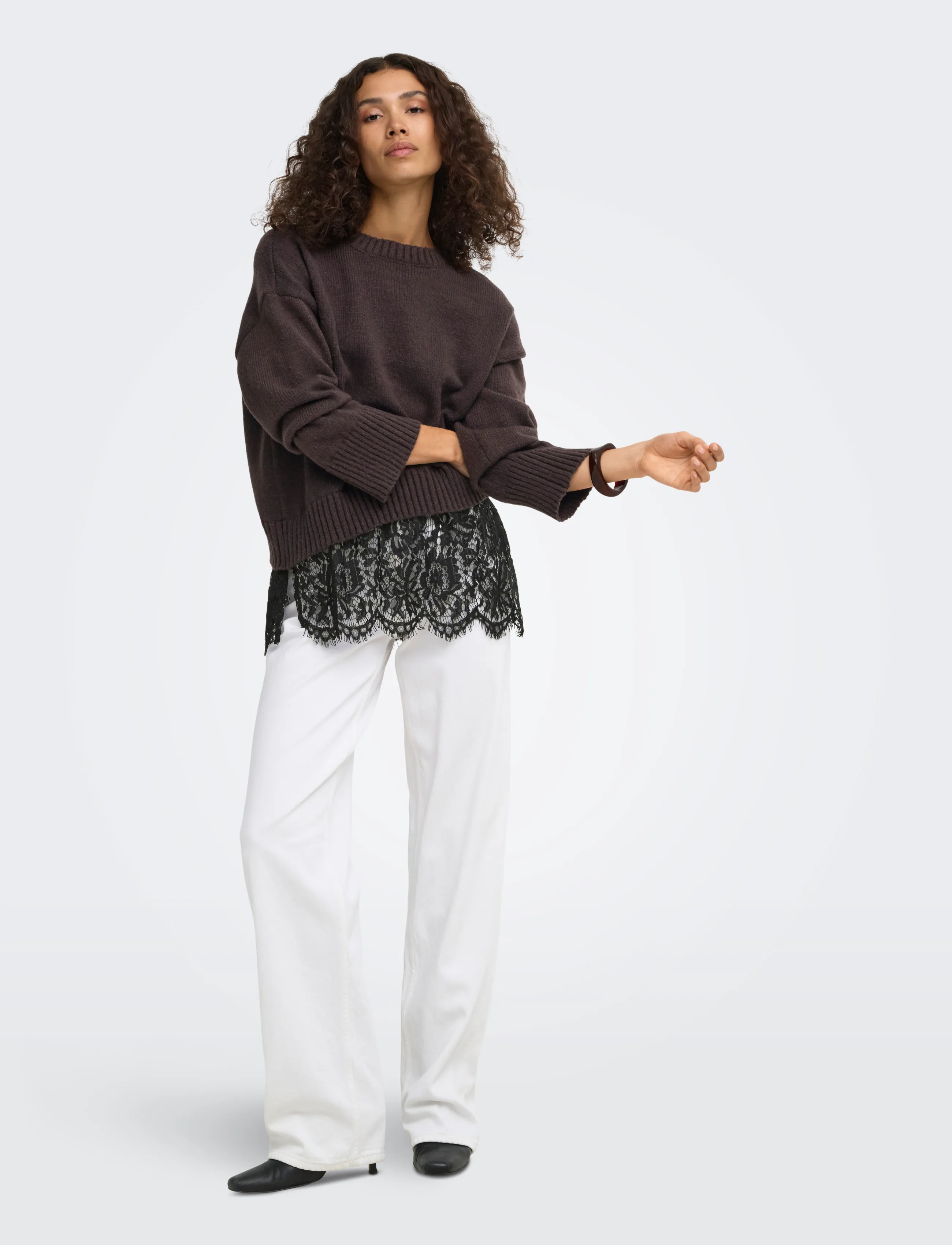ONLY - ONLEVIE LS LACE MIX O-NECK KNT - stickade tröjor - coffee bean - 4