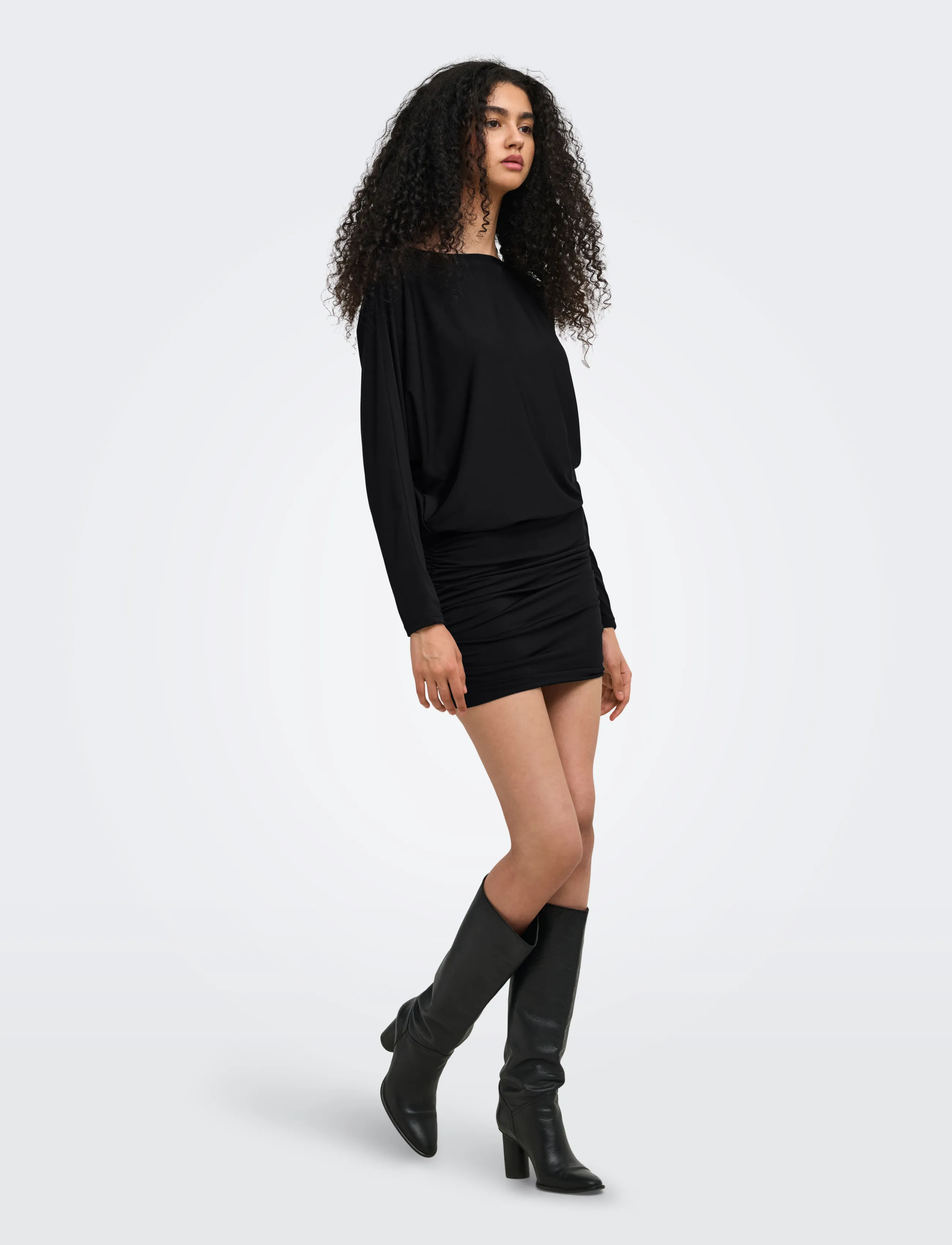 ONLY - ONLARIA L/S BAT DRESS JRS - korta klänningar - black - 4